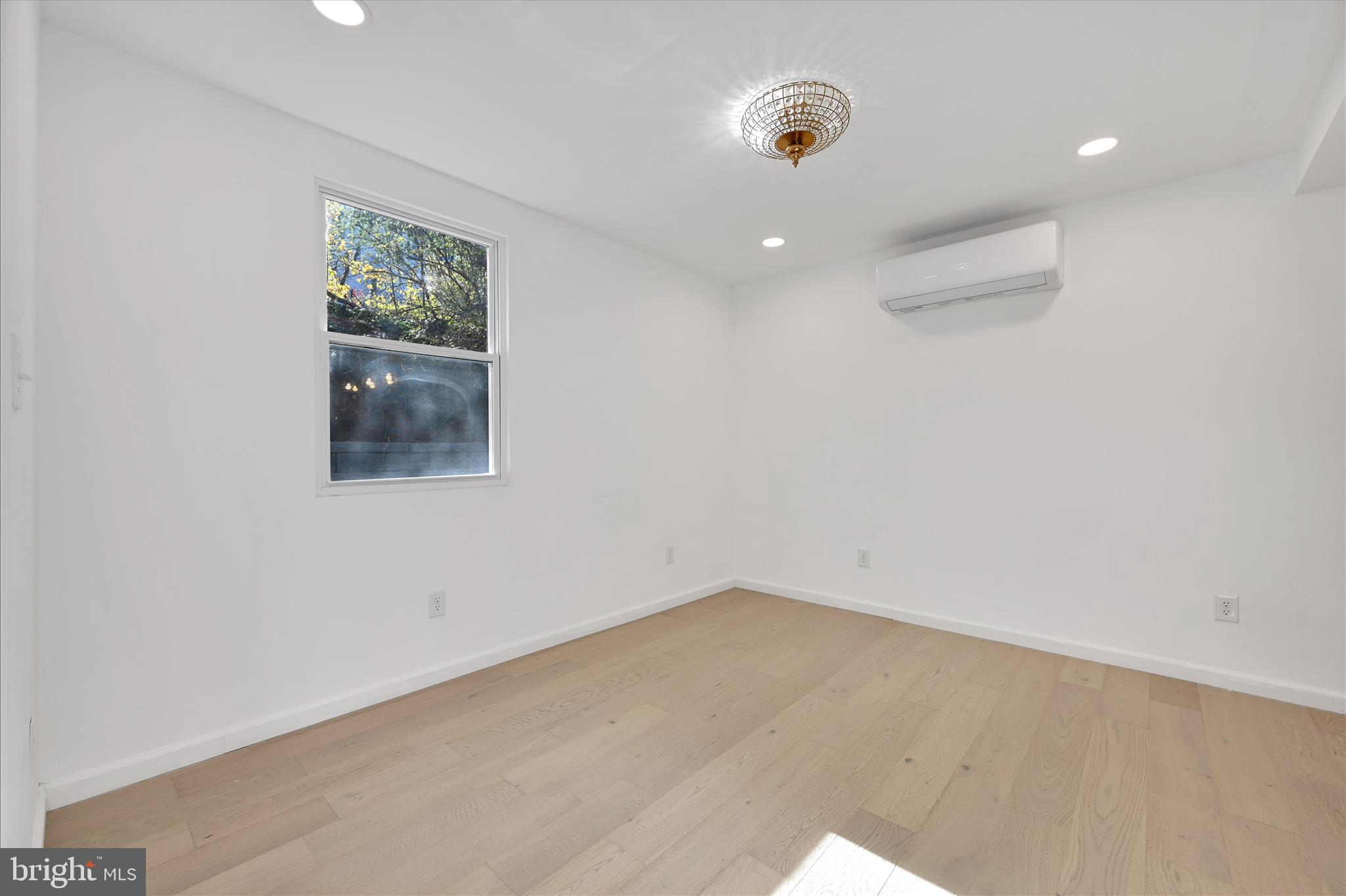 PALO ALTO - Residential