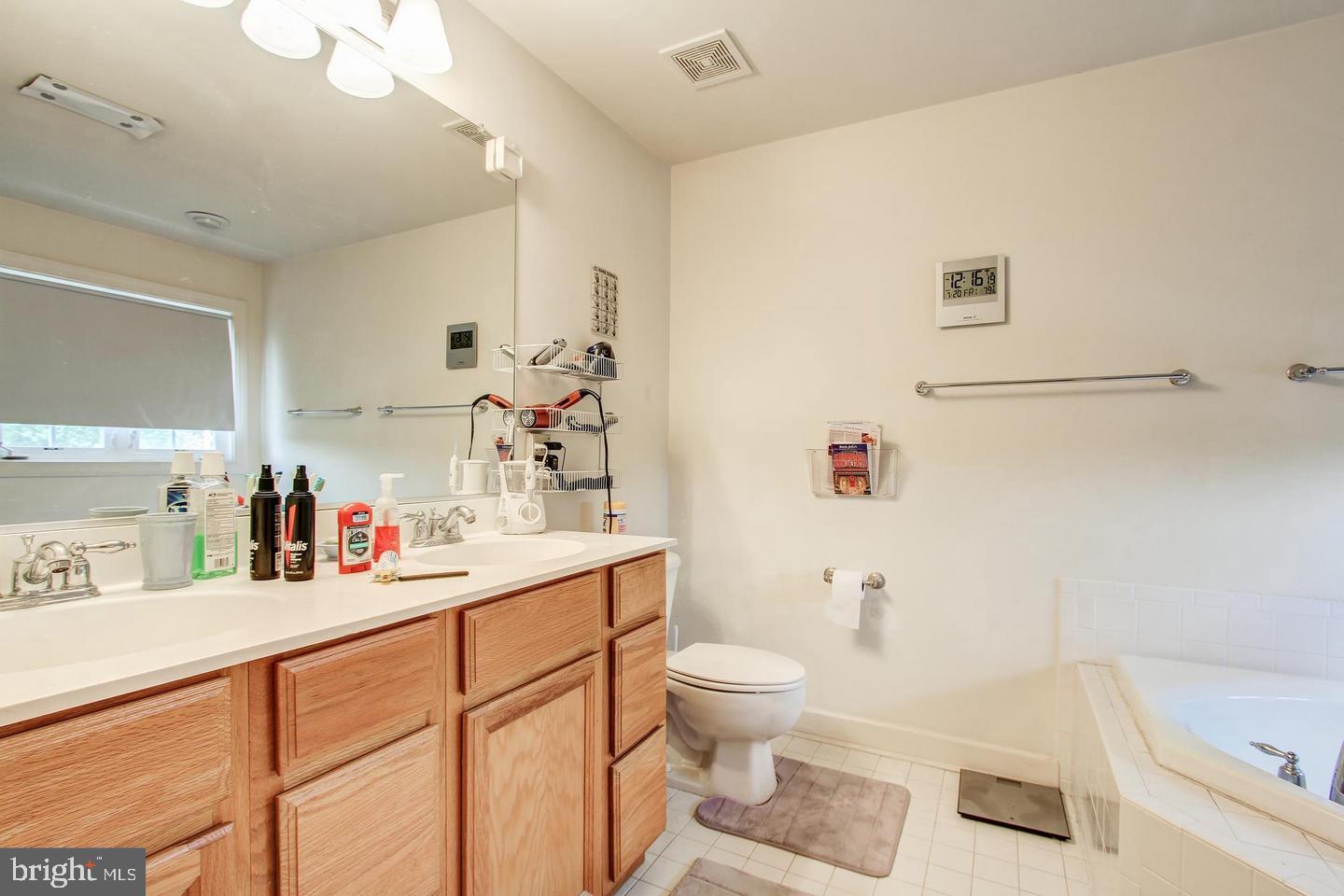 LORTON STATION SOUTH - Residential Lease