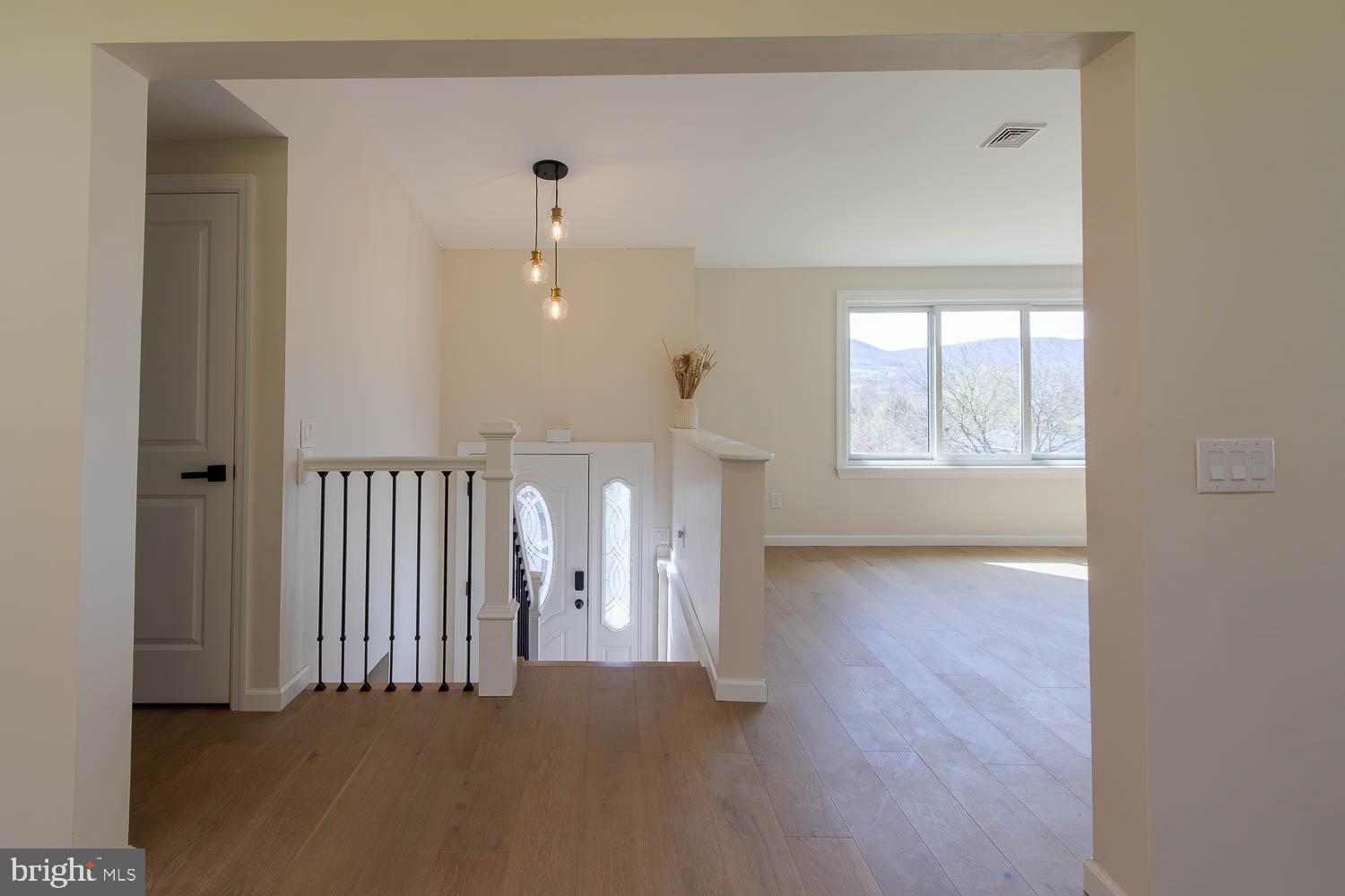 PLEASANT HILLS - Residential