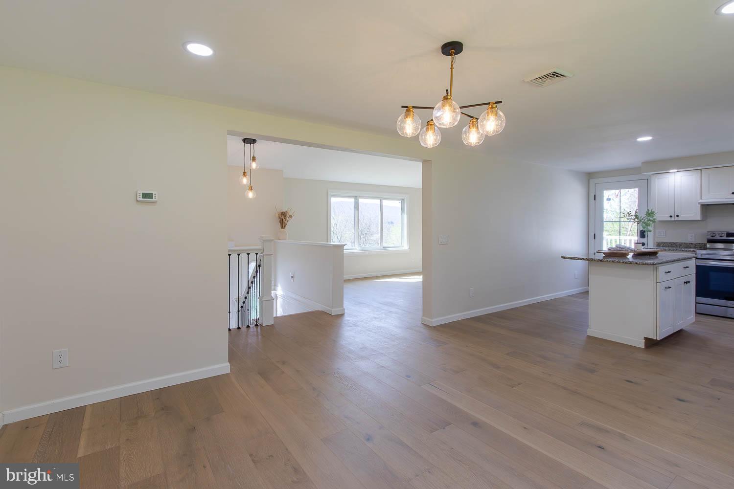 PLEASANT HILLS - Residential