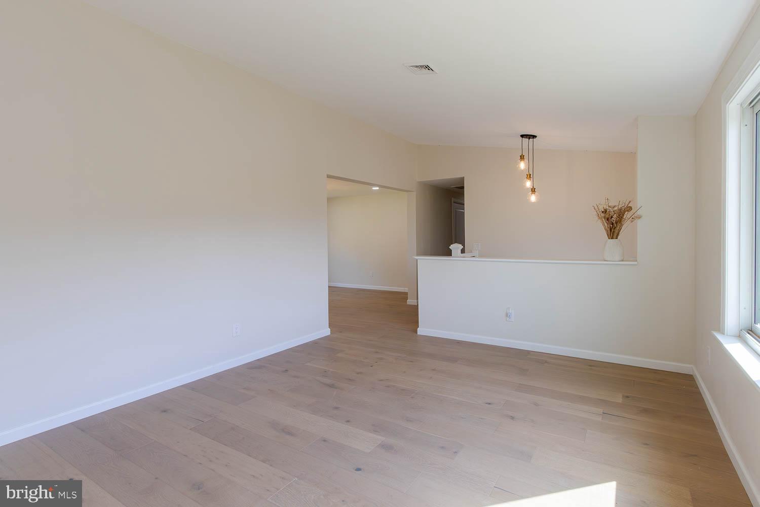 PLEASANT HILLS - Residential