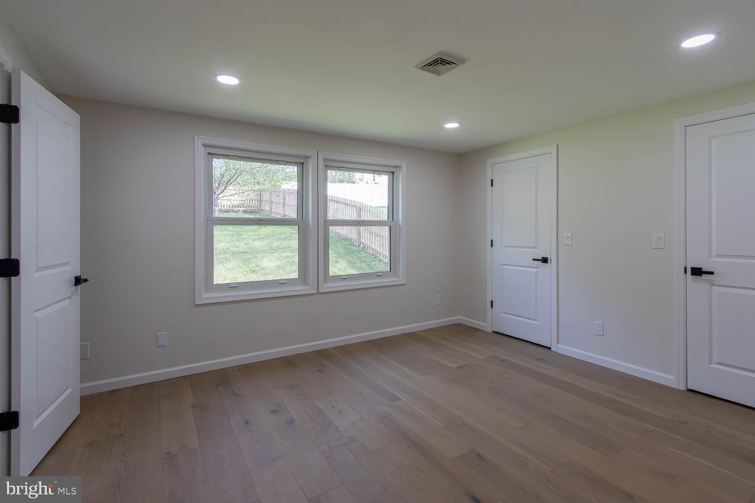 PLEASANT HILLS - Residential