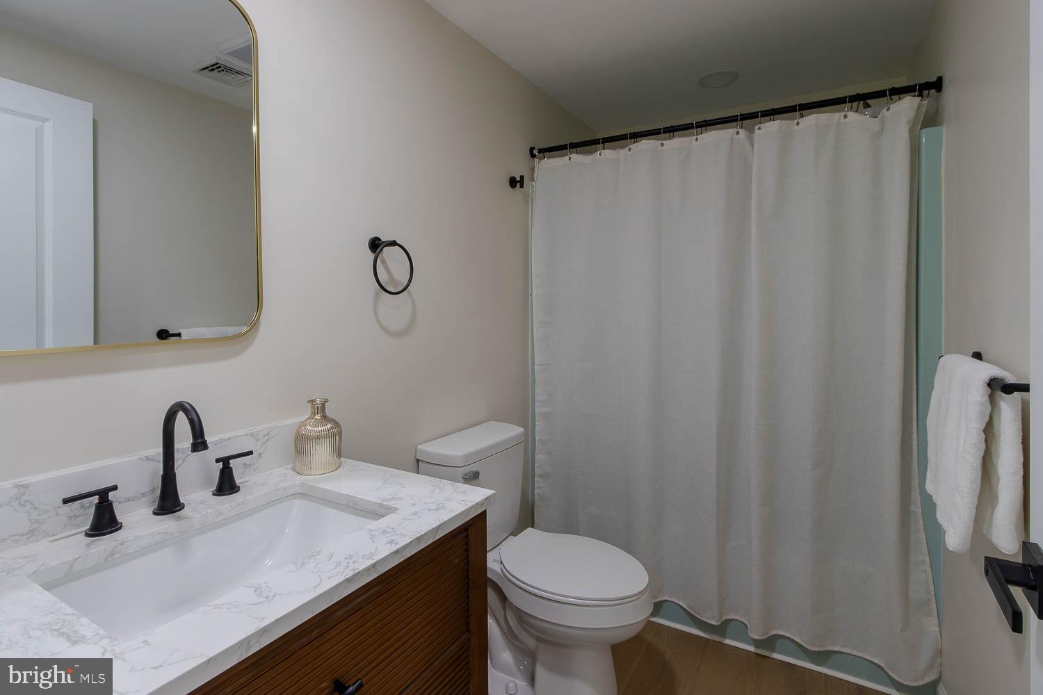 PLEASANT HILLS - Residential