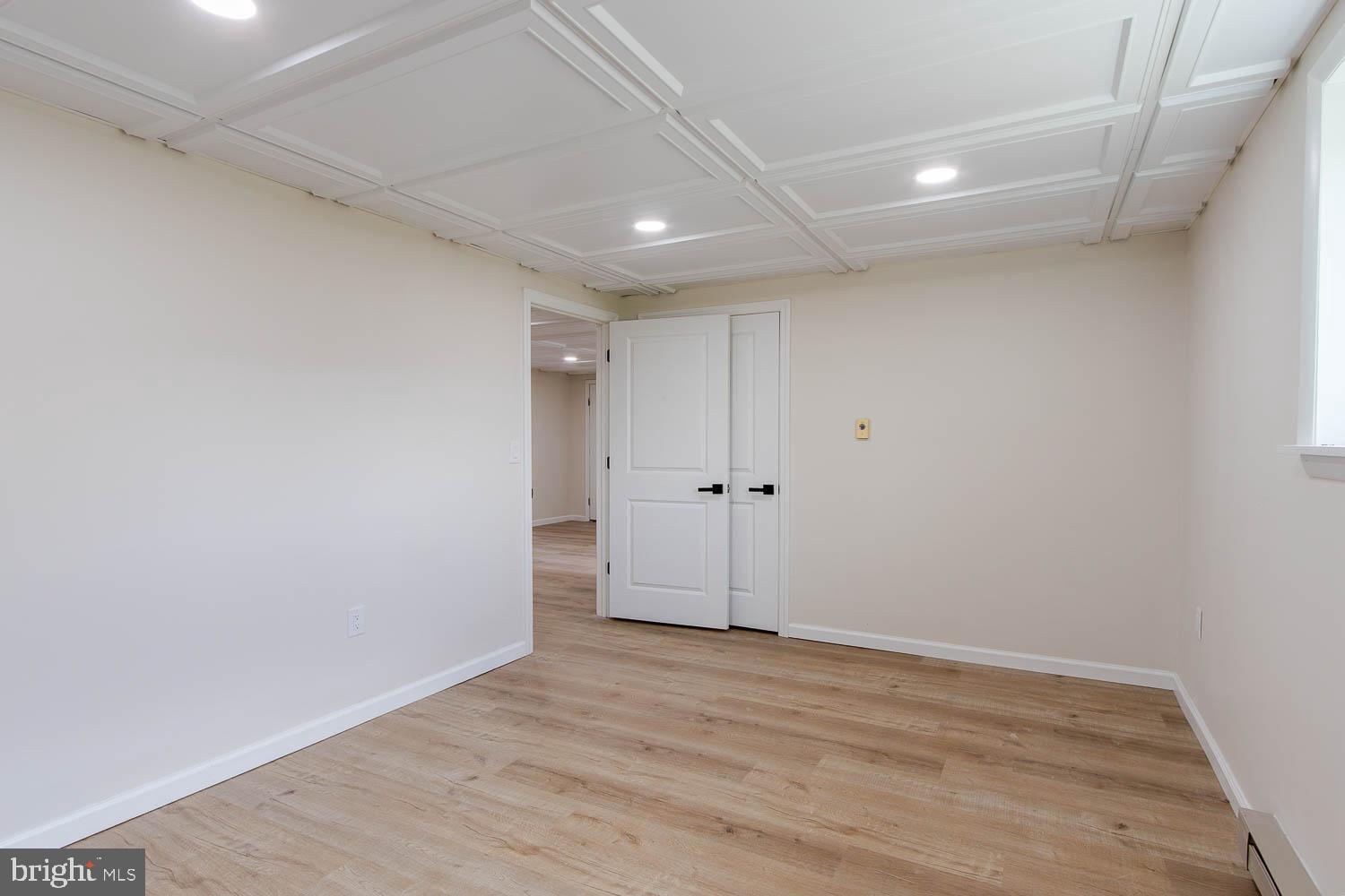 PLEASANT HILLS - Residential