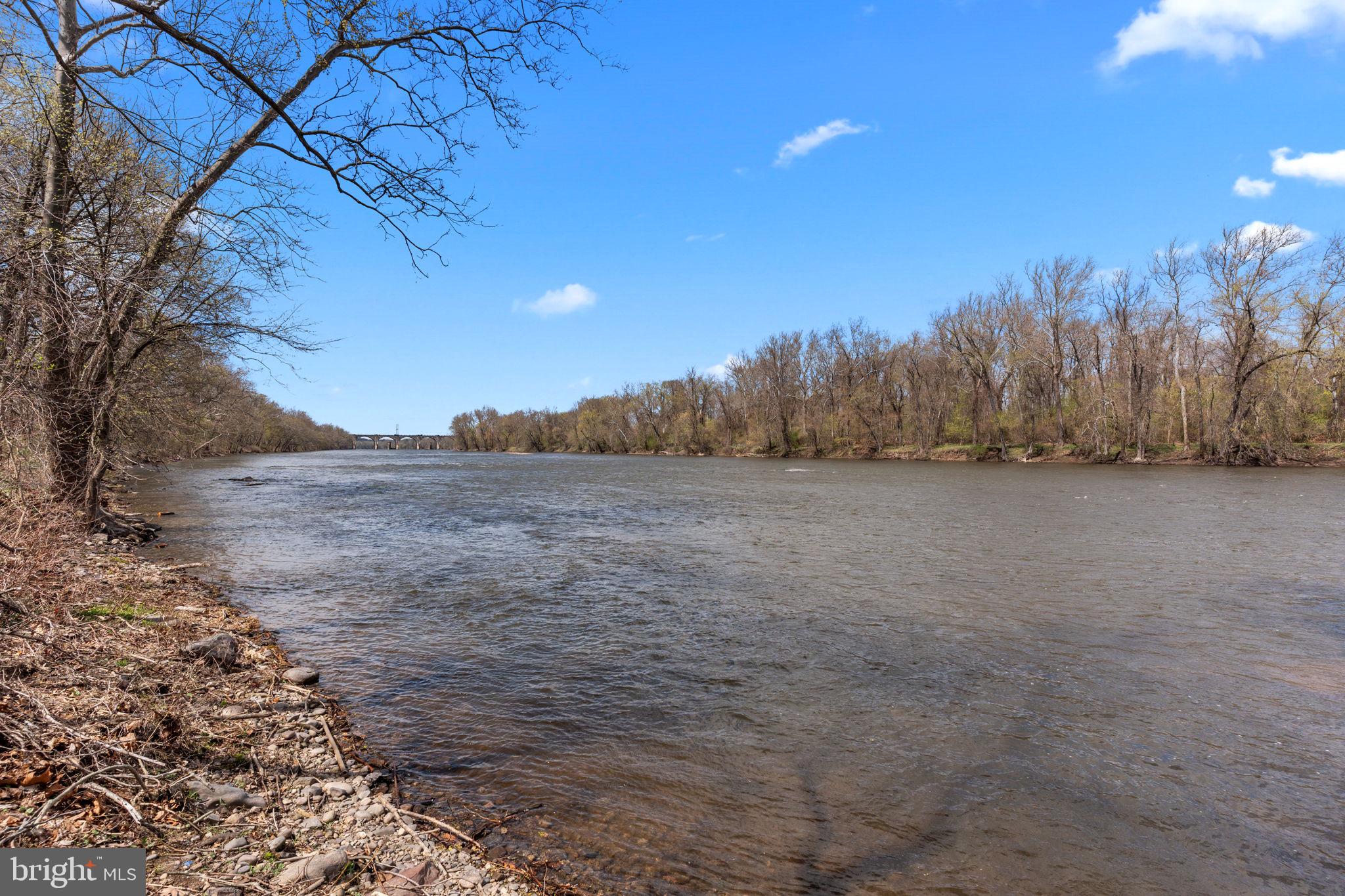 PENN VALLEY MANOR - Residential