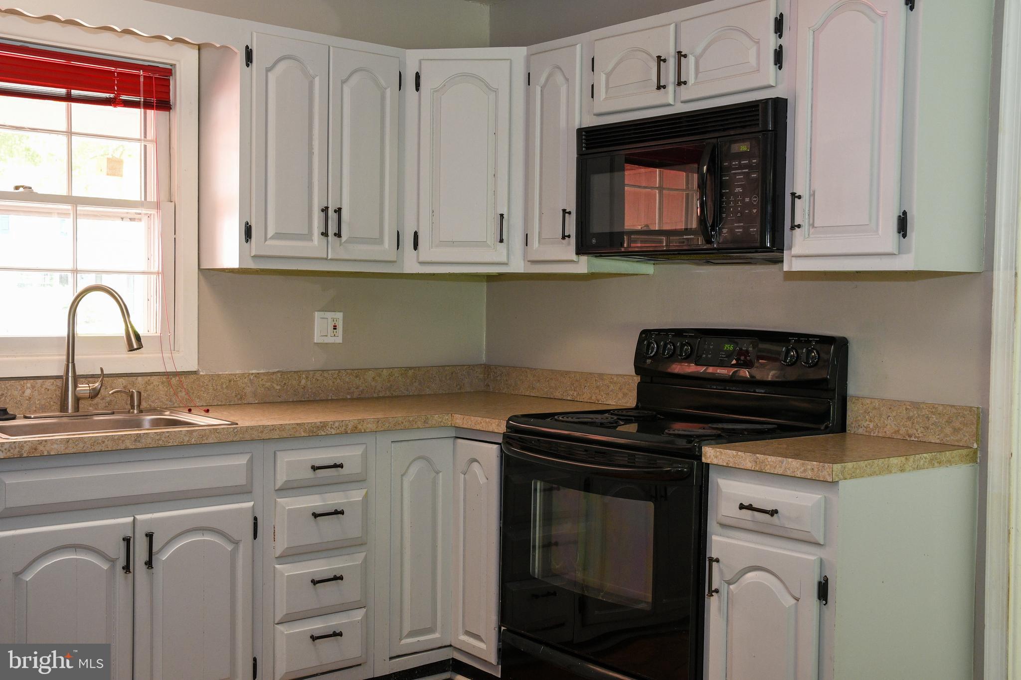 MEADOWBROOK AT BELAIR - Residential