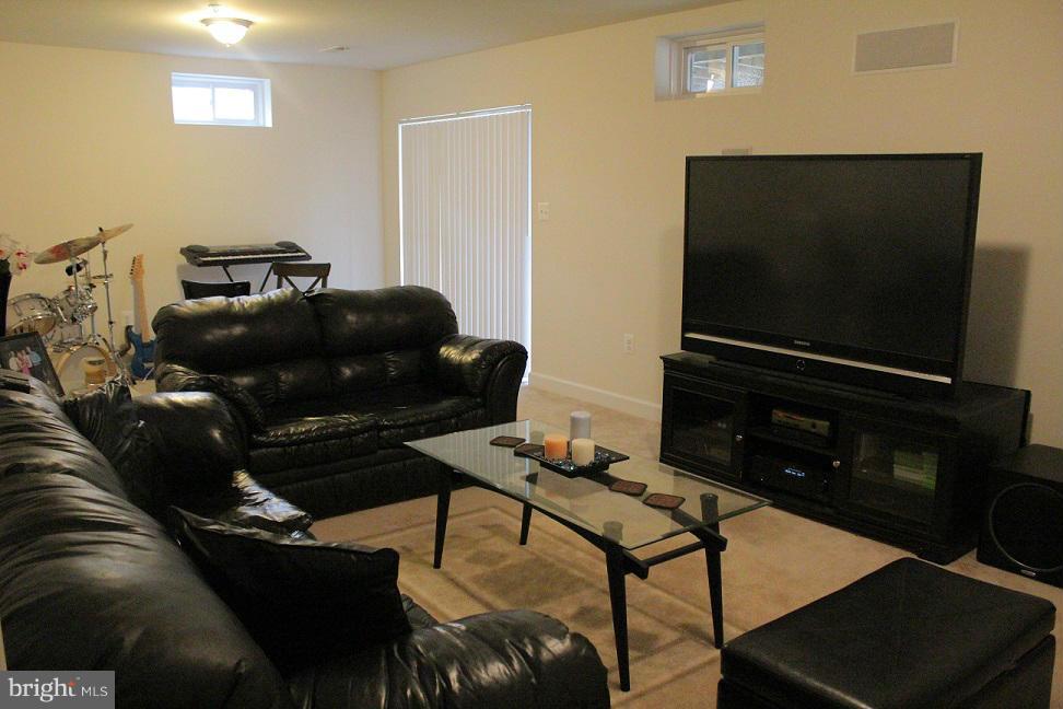 GREENBRIER - Residential