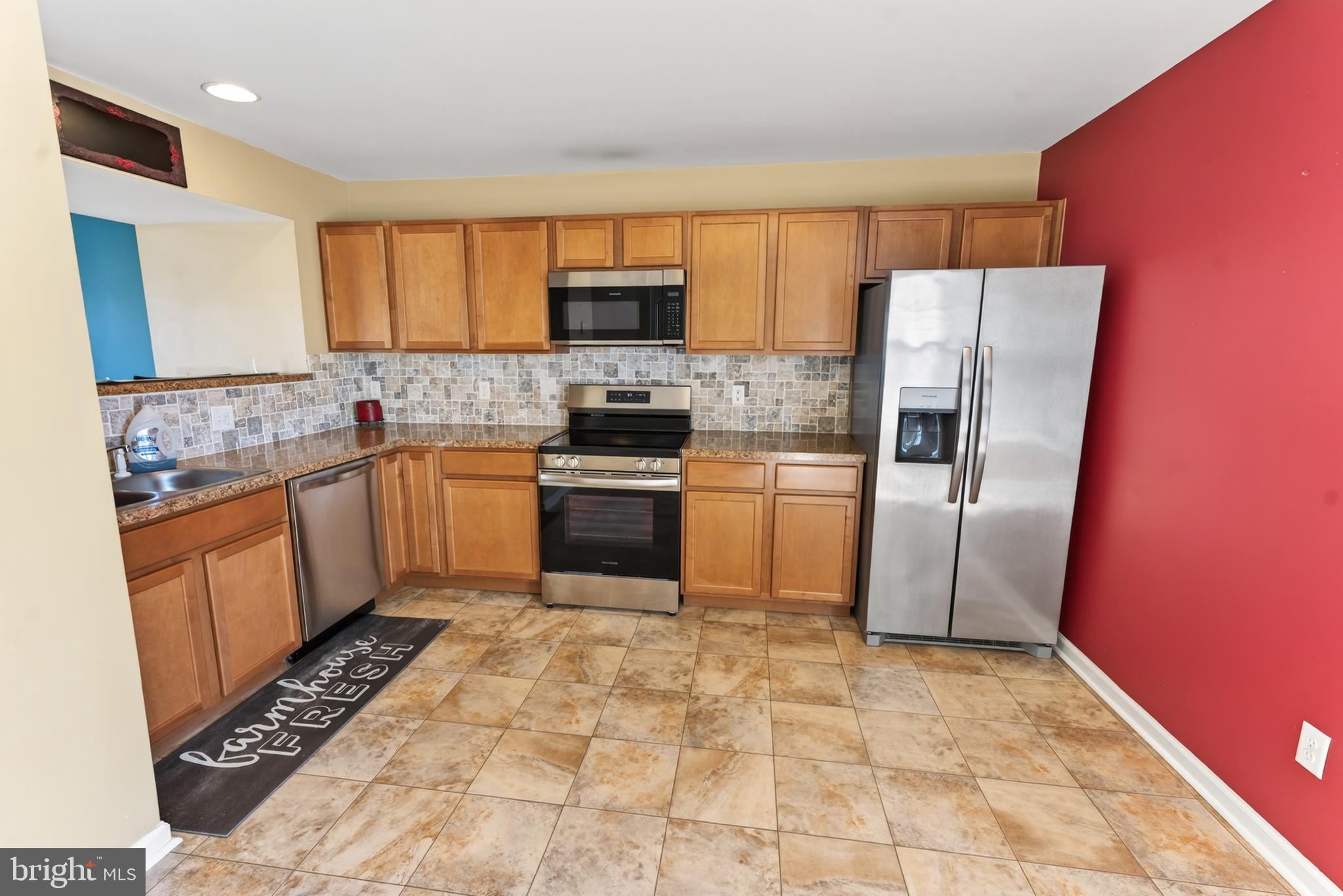 BELLE AYRE - Residential