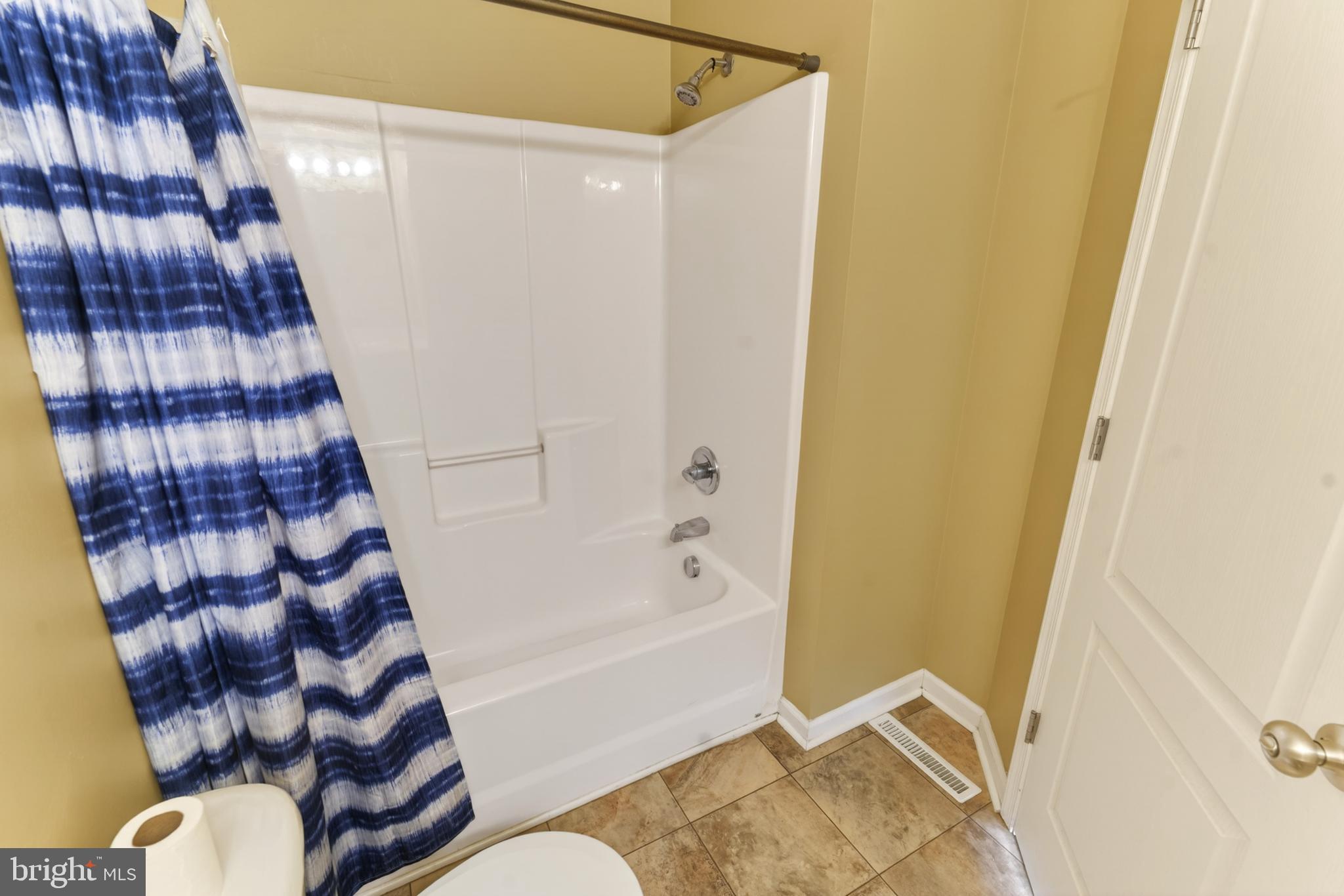 BELLE AYRE - Residential