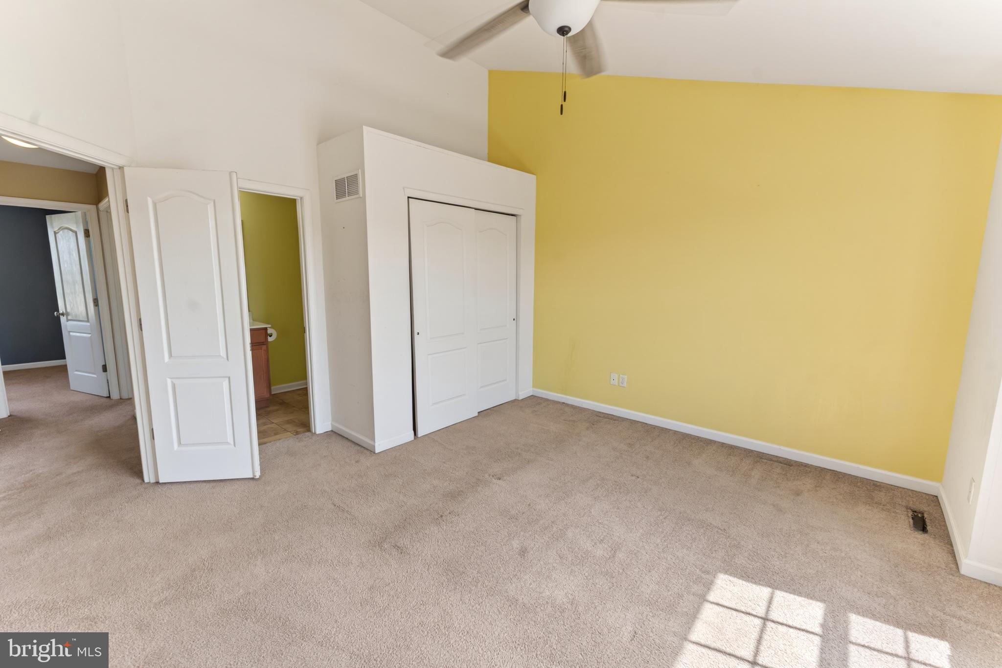 BELLE AYRE - Residential