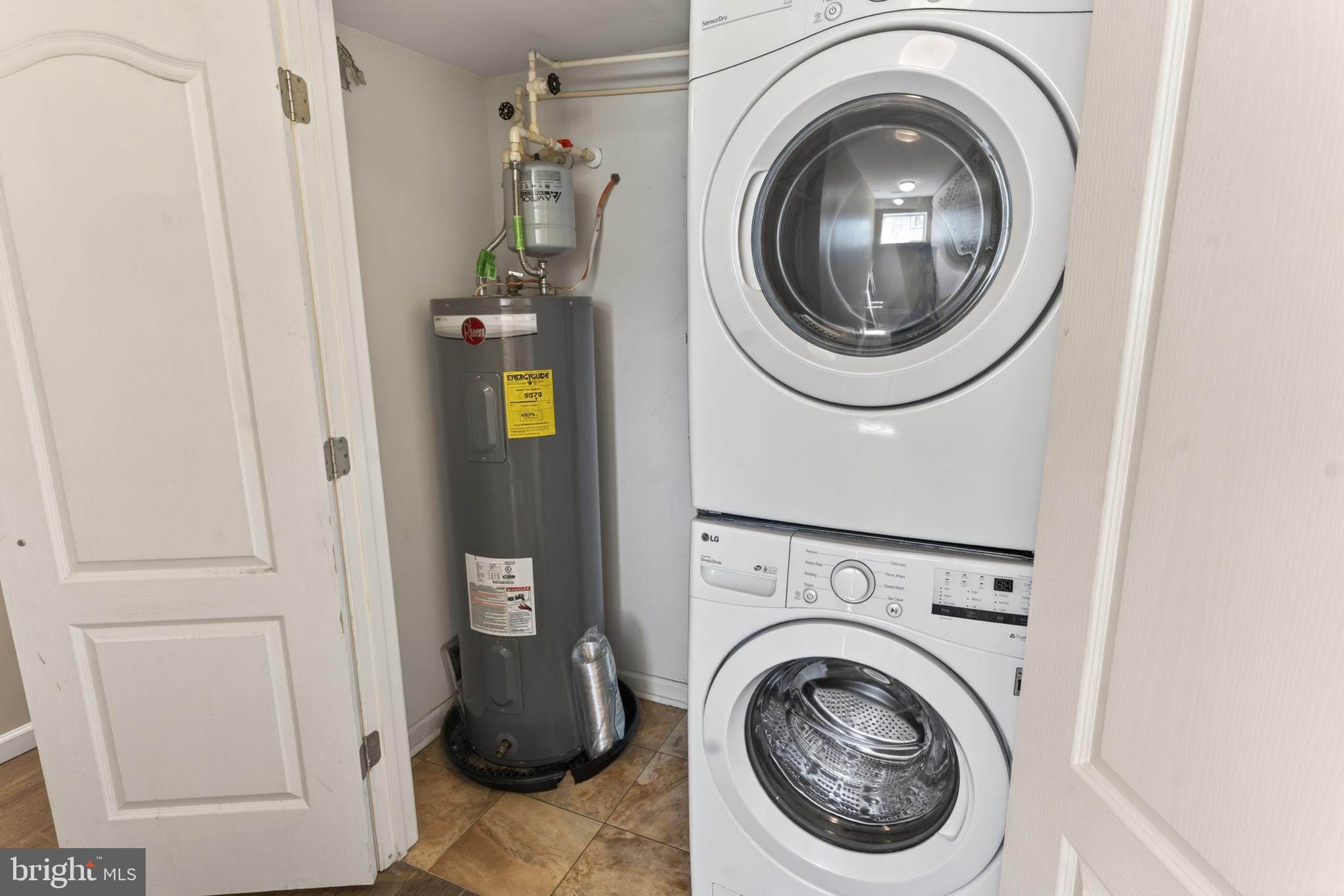 BELLE AYRE - Residential