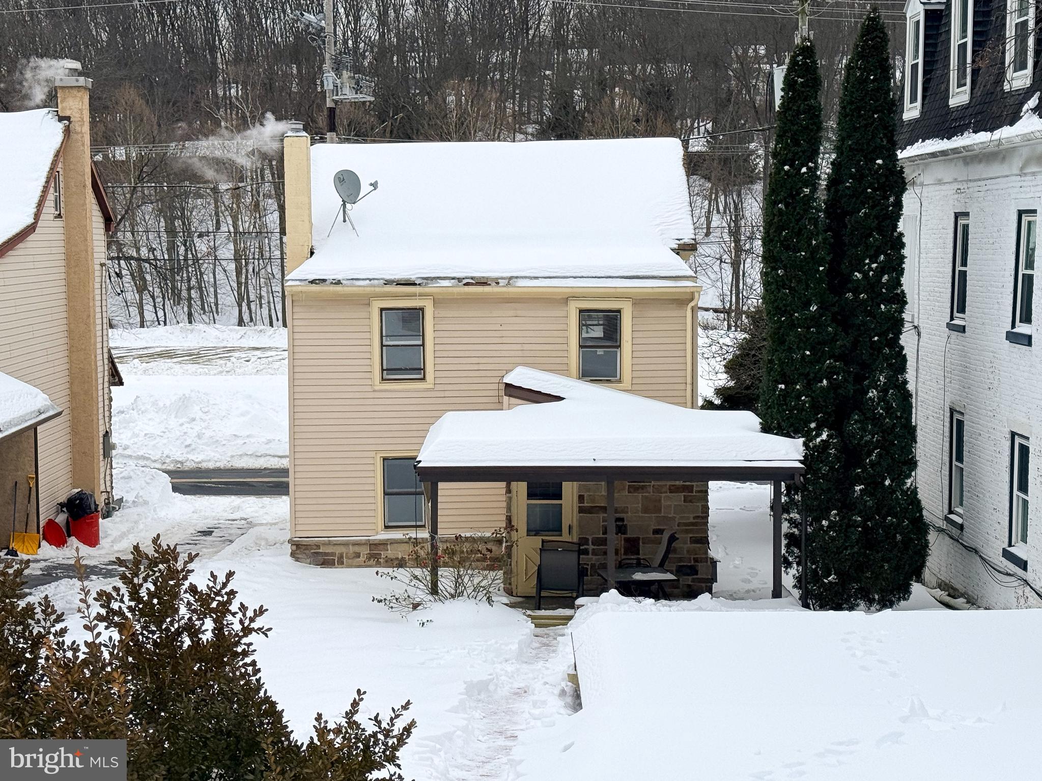 153 E WYOMISSING AVENUE