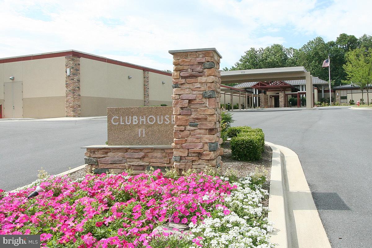 CREEKSIDE AT LEISURE WORLD - Residential