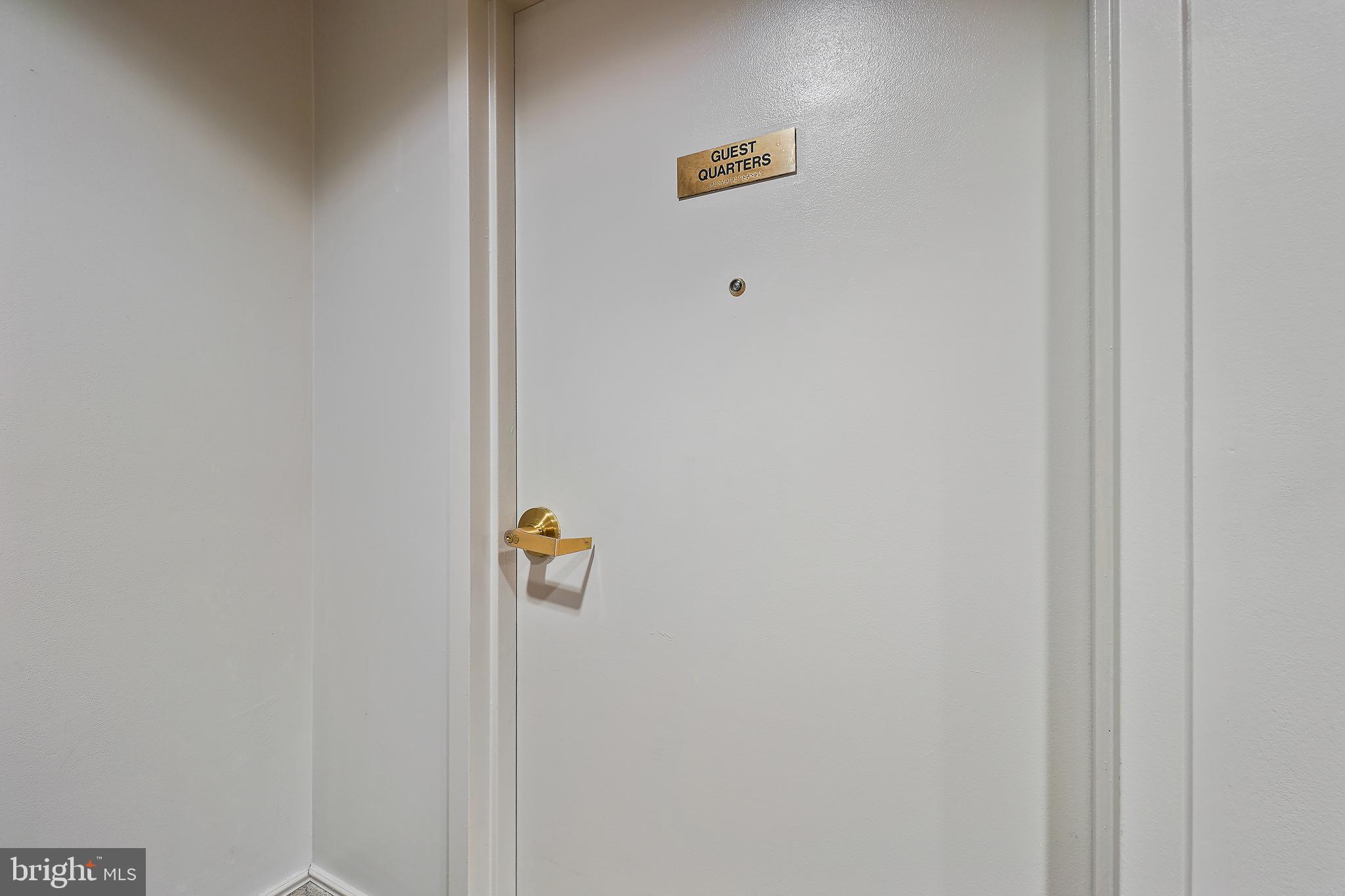 CREEKSIDE AT LEISURE WORLD - Residential