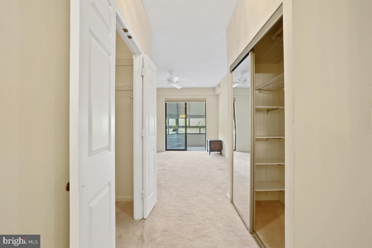 CREEKSIDE AT LEISURE WORLD - Residential