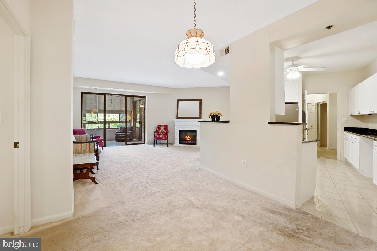 CREEKSIDE AT LEISURE WORLD - Residential