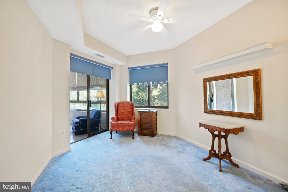 CREEKSIDE AT LEISURE WORLD - Residential