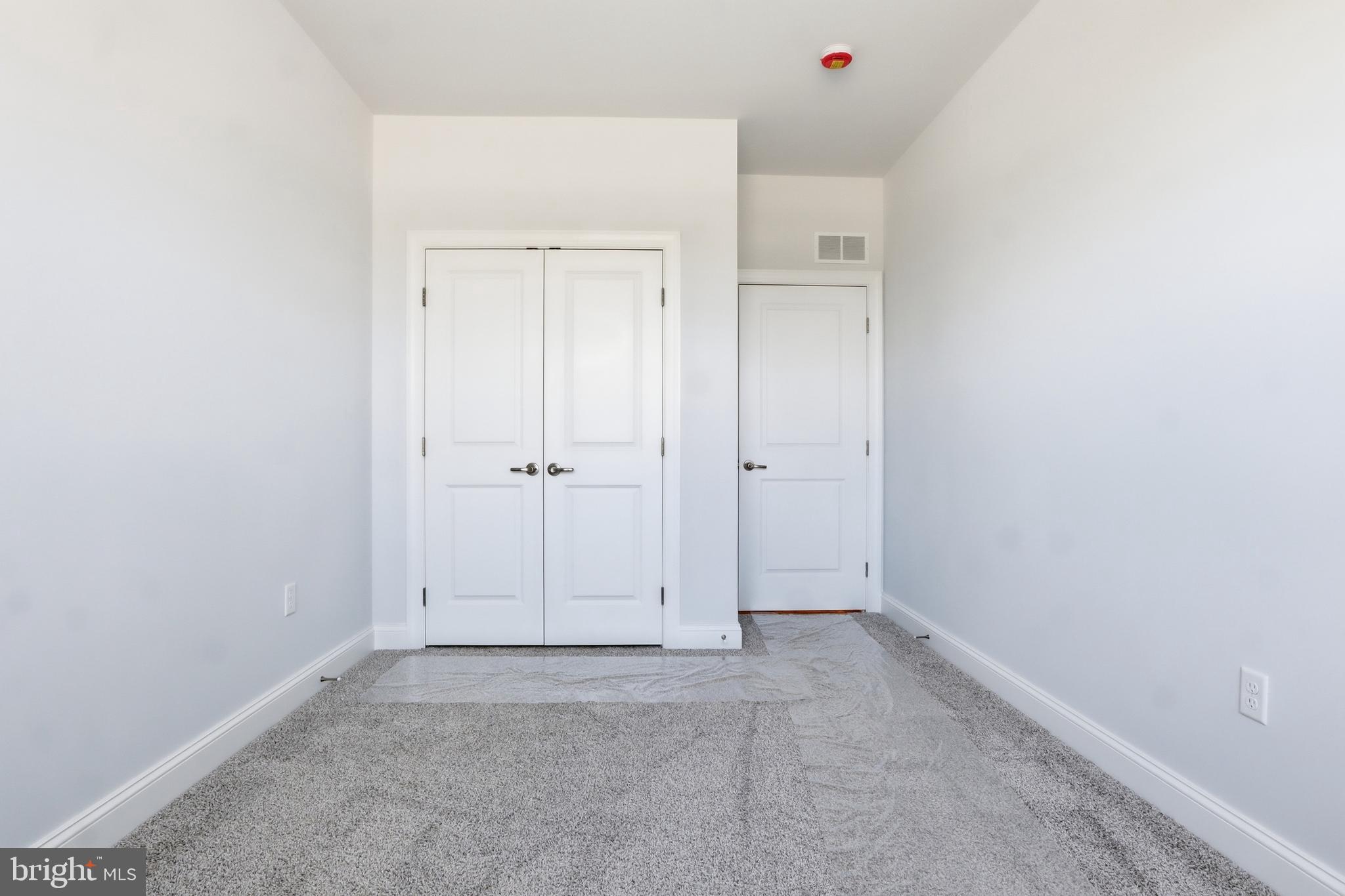 CROSSGATES - Residential