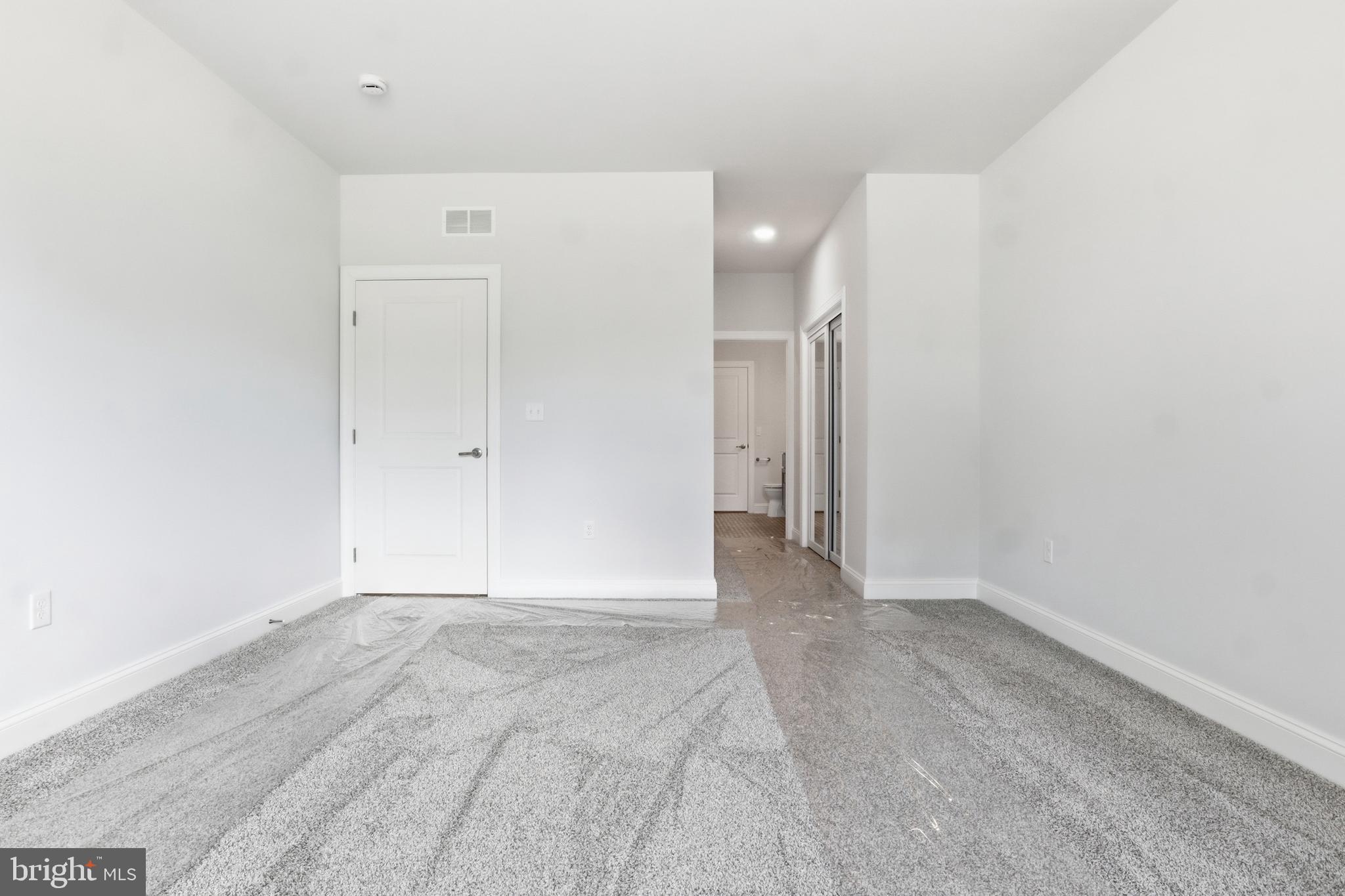 CROSSGATES - Residential