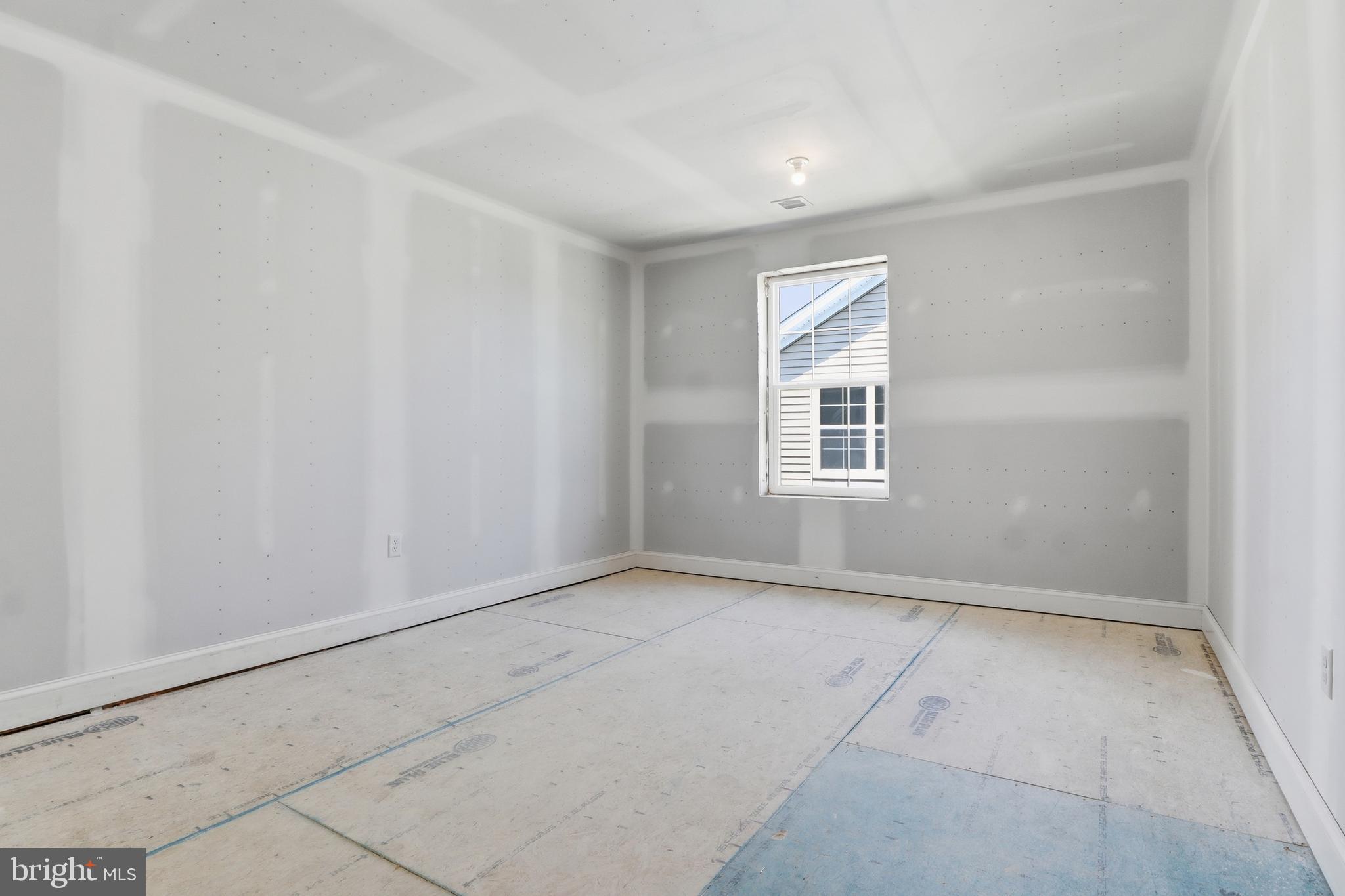 CROSSGATES - Residential
