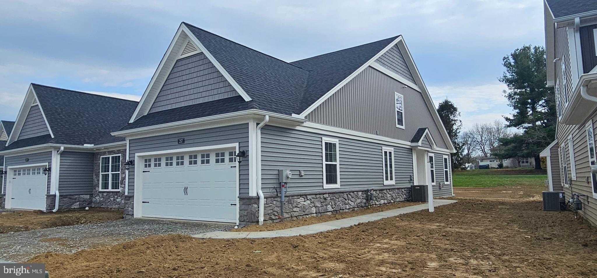 CROSSGATES - Residential