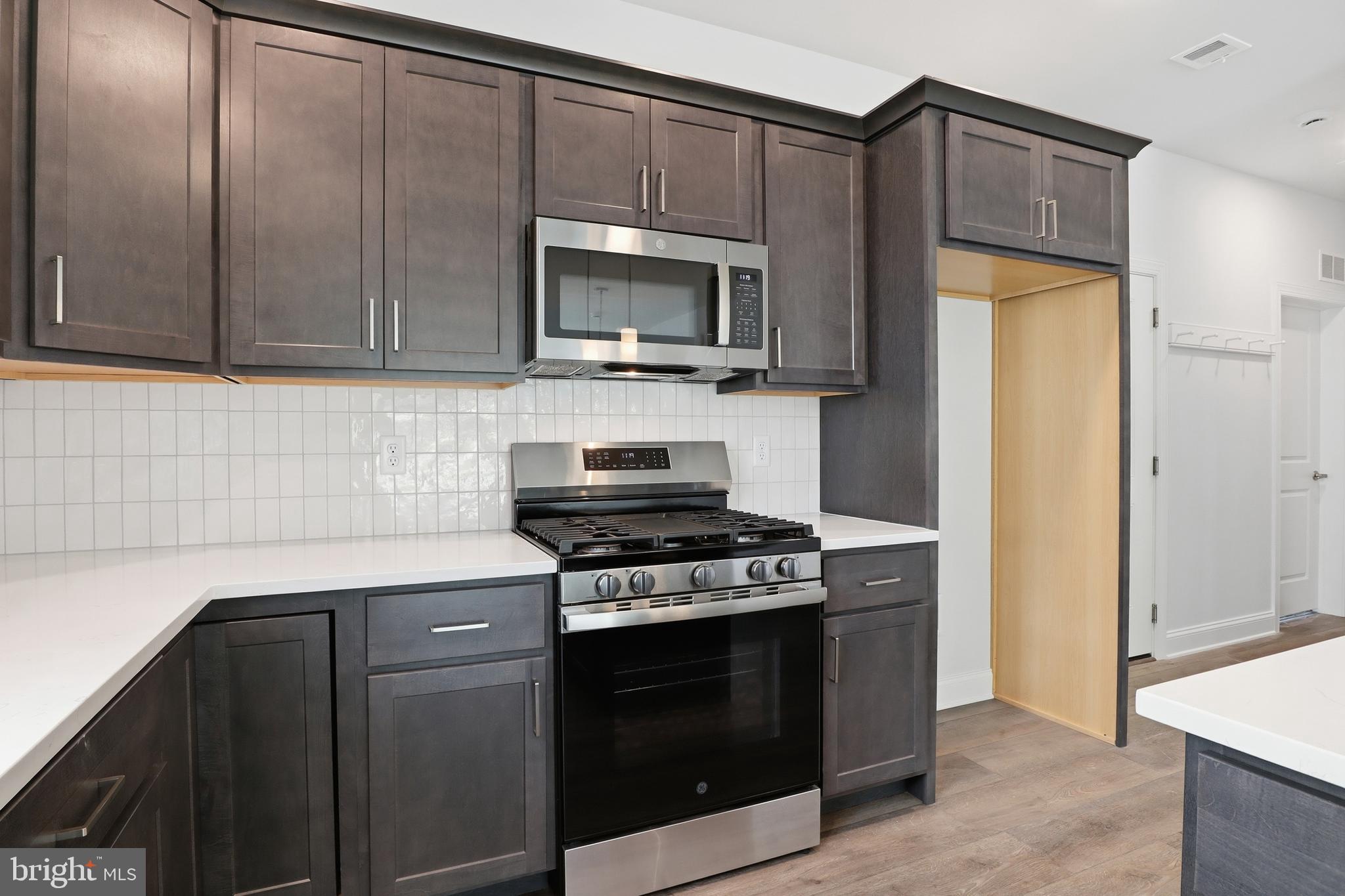 CROSSGATES - Residential