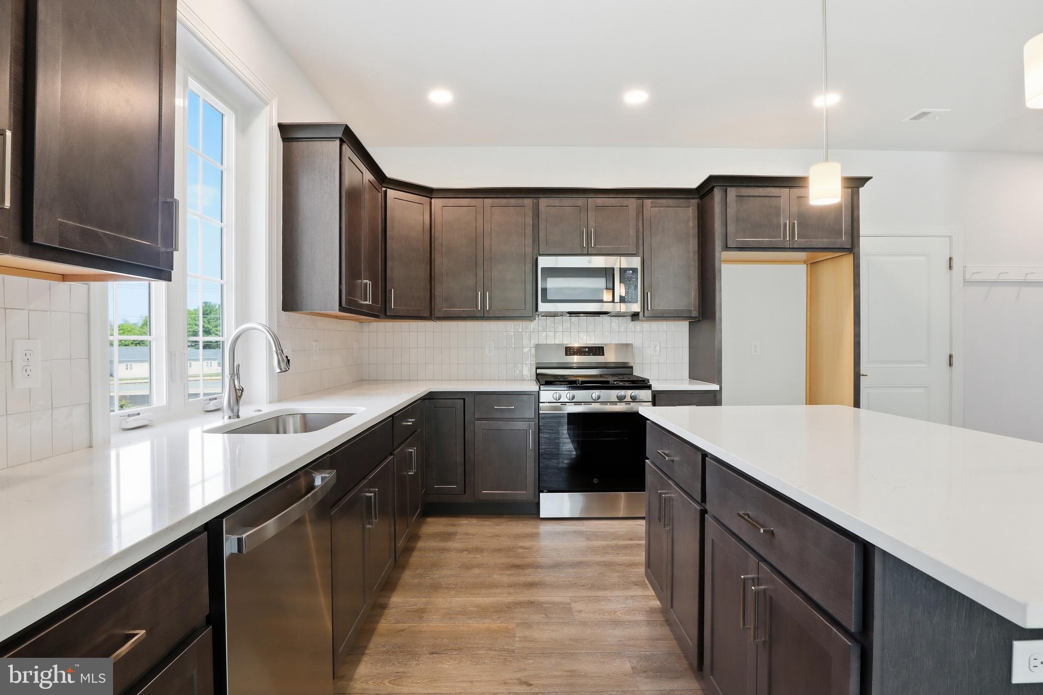 CROSSGATES - Residential
