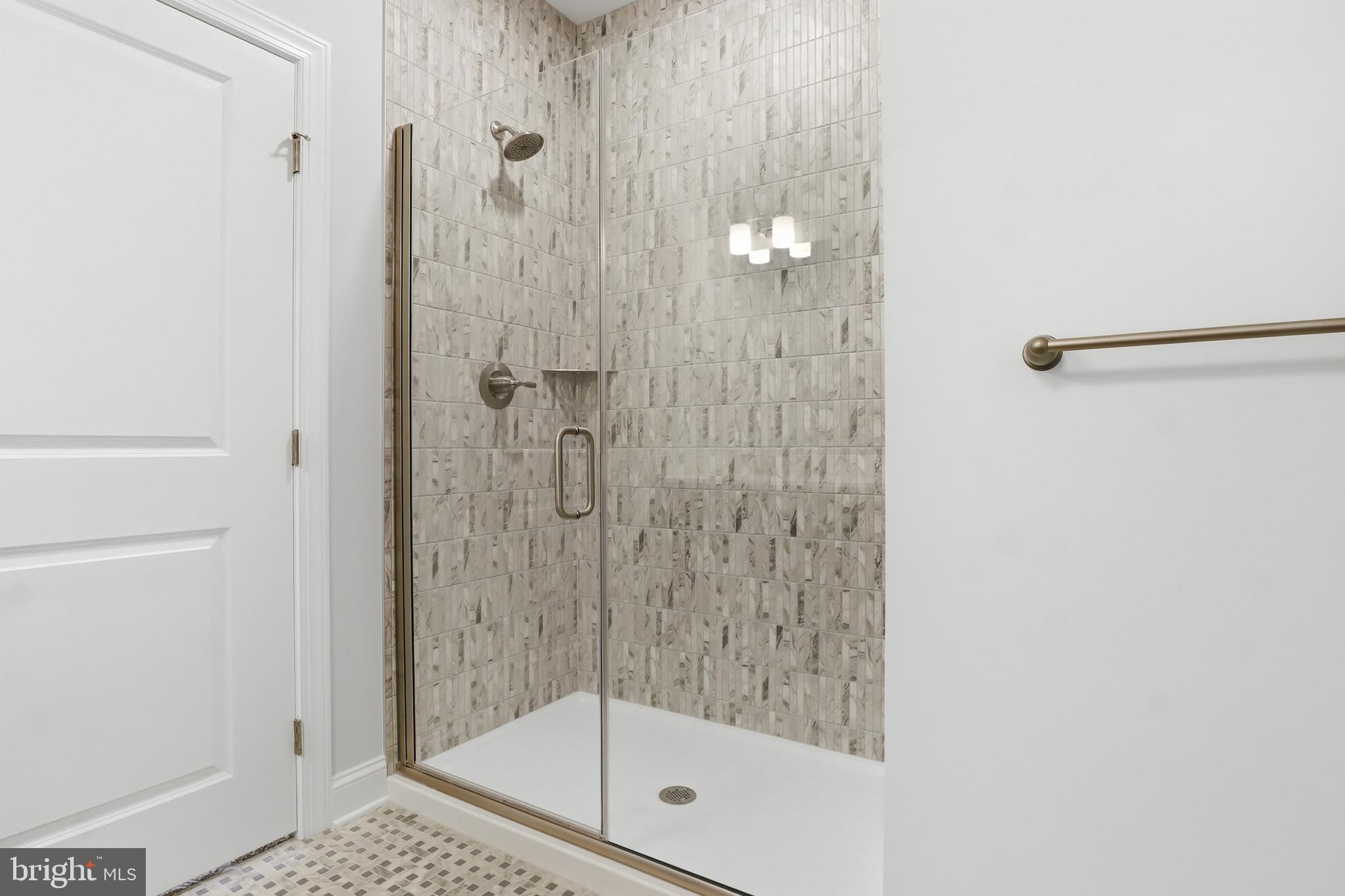 CROSSGATES - Residential