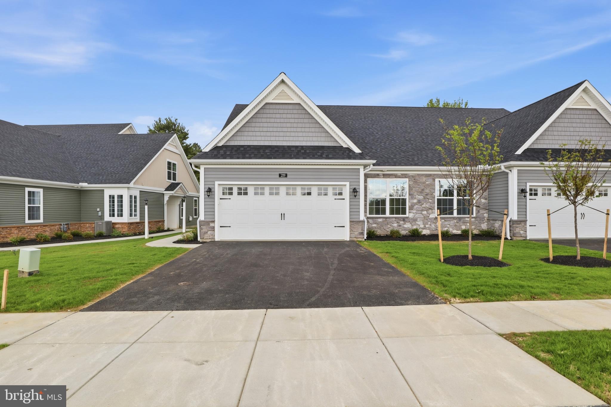 CROSSGATES - Residential