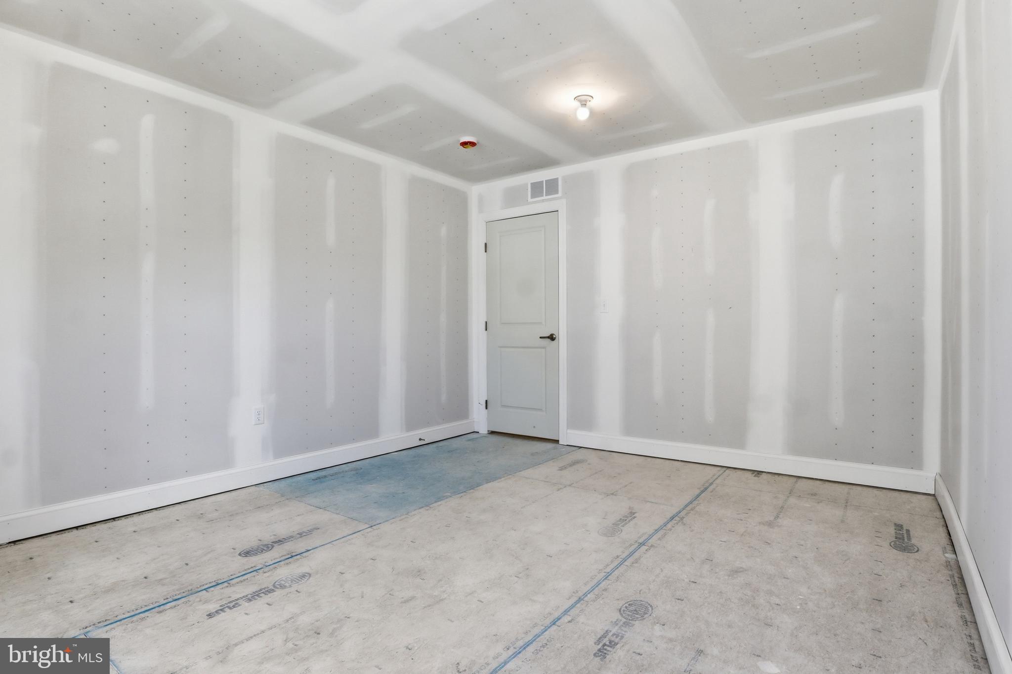 CROSSGATES - Residential
