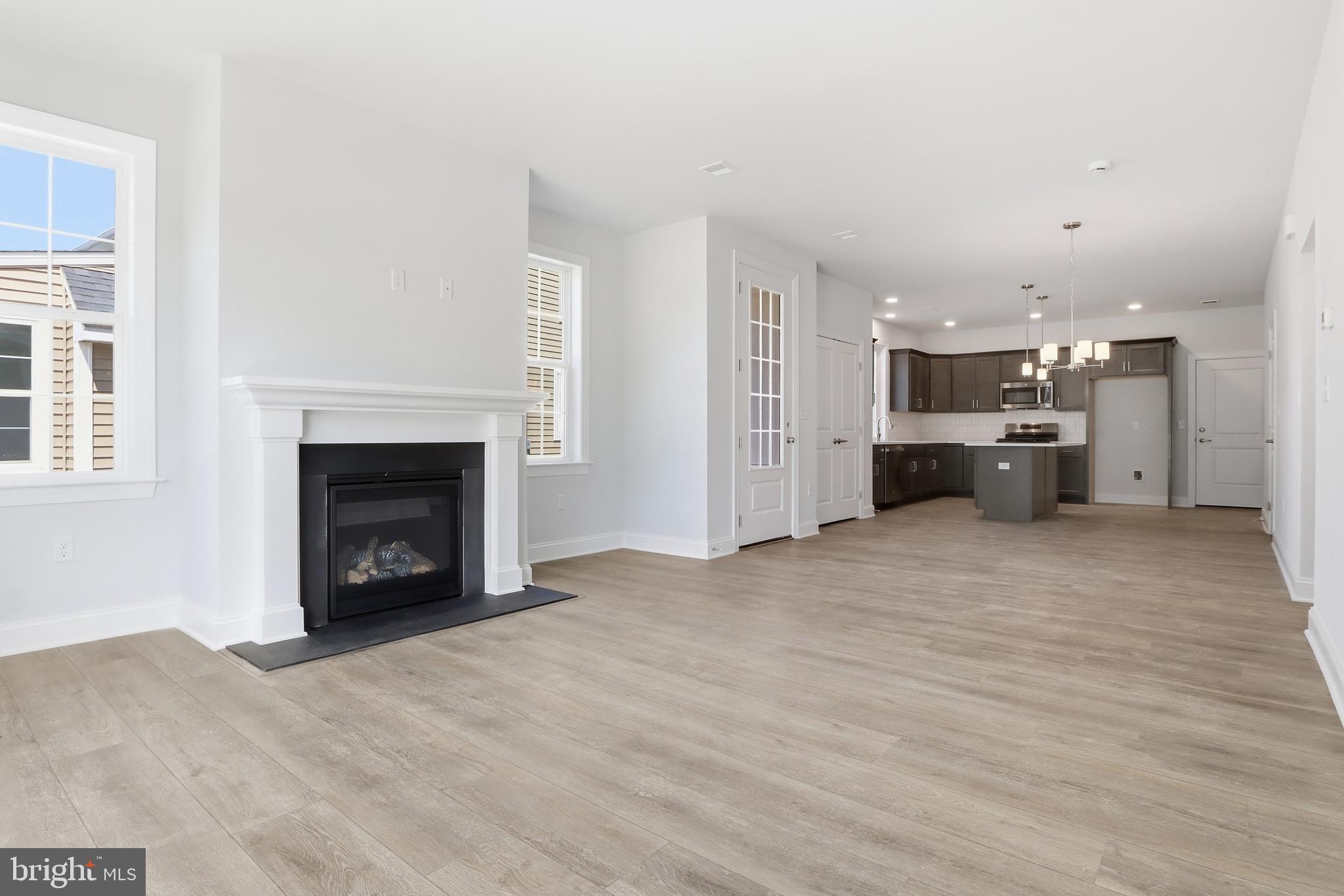 CROSSGATES - Residential