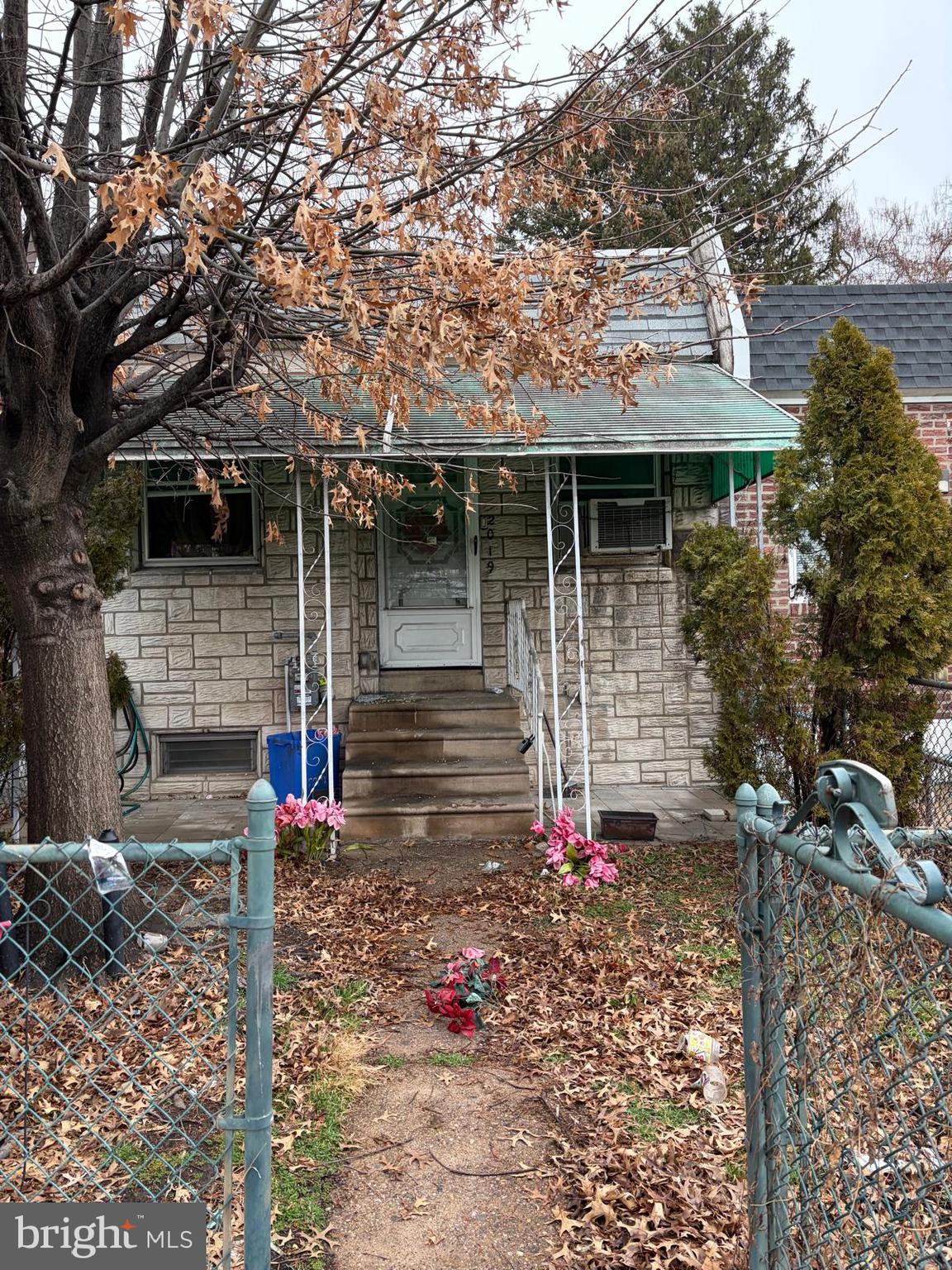 TACONY - Residential