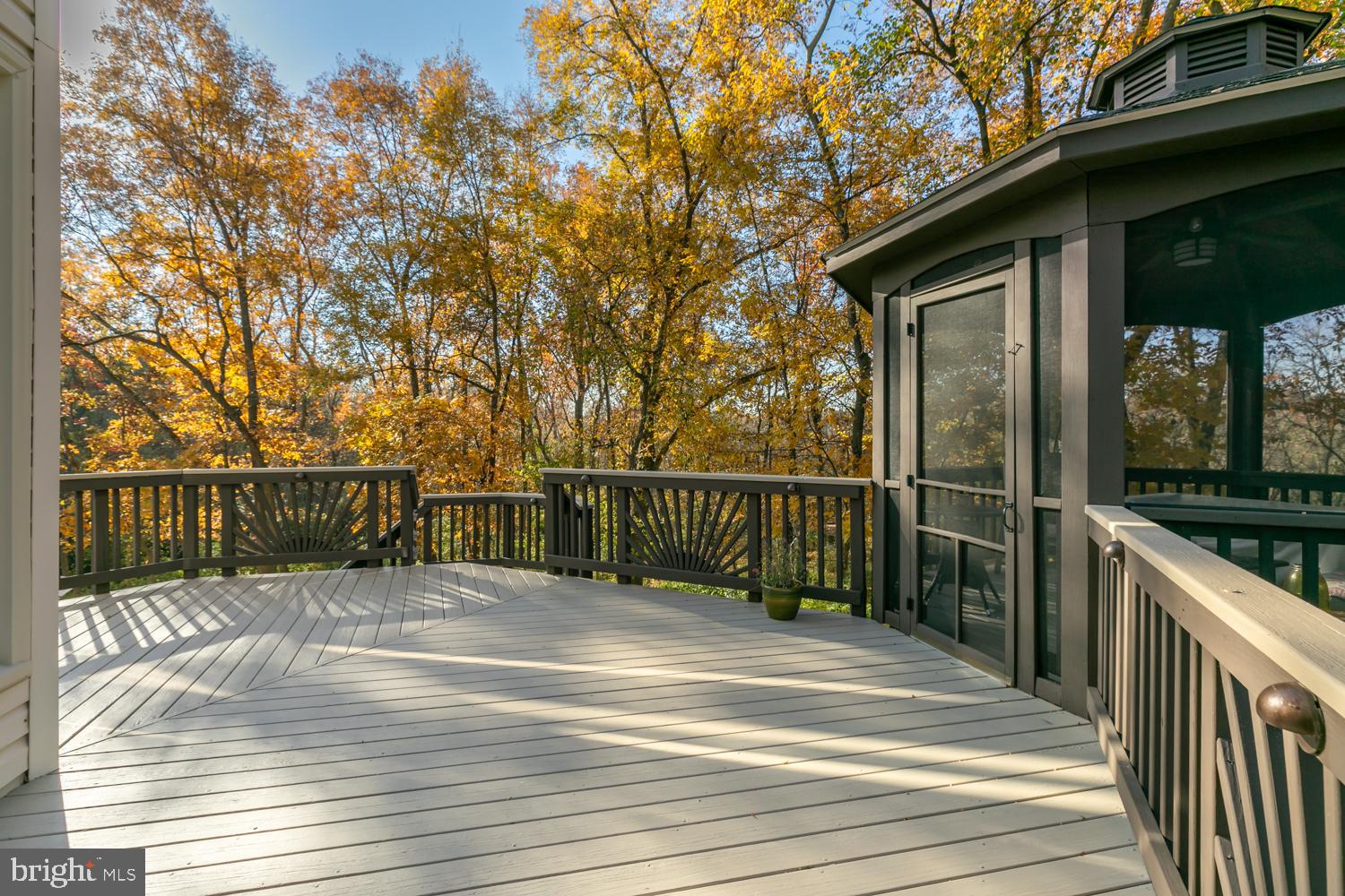 MILLWOOD POND - Residential