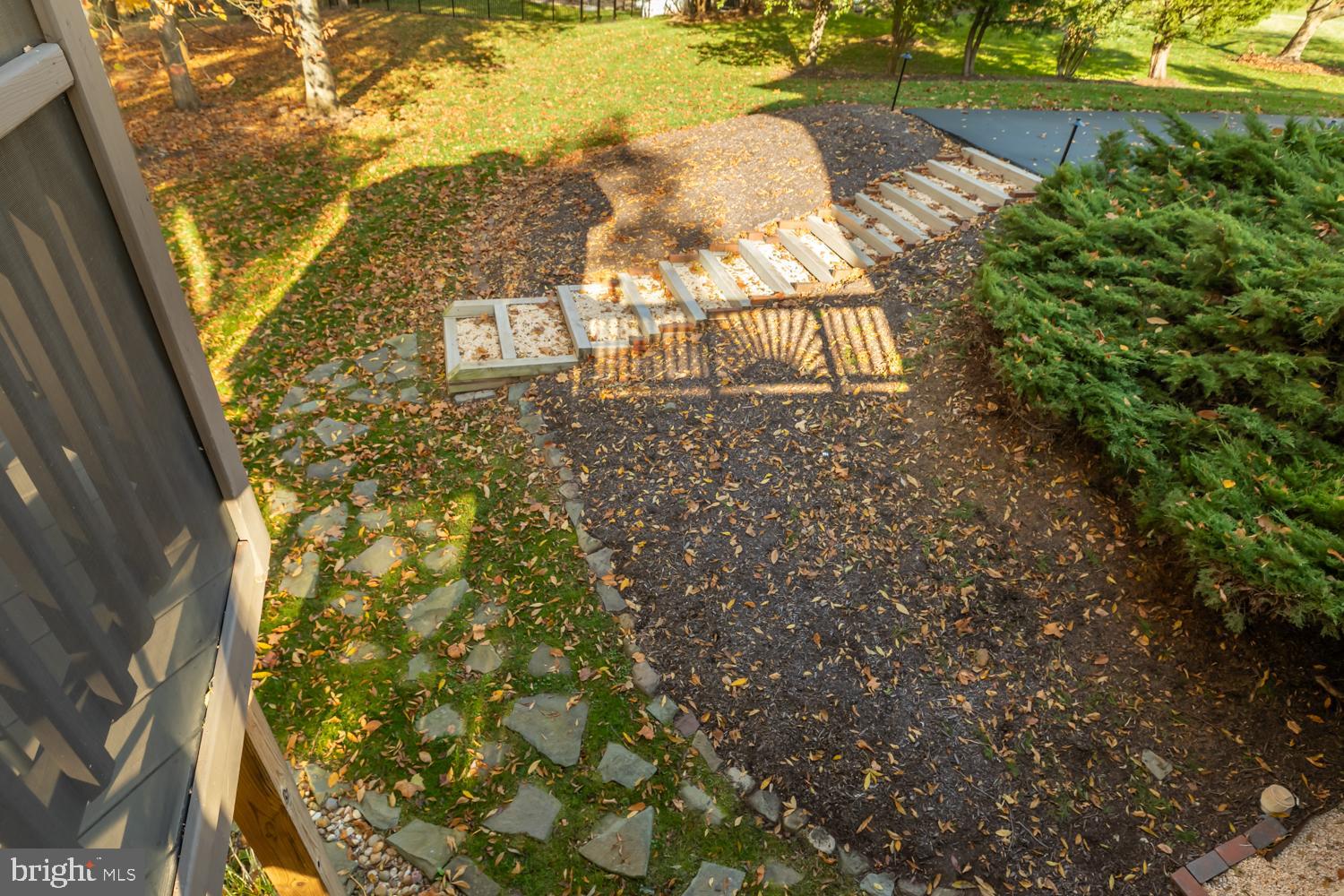 MILLWOOD POND - Residential