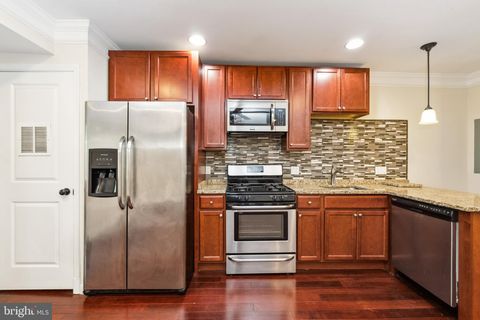 421 EVARTS STREET NE 3 WASHINGTON DC 20017