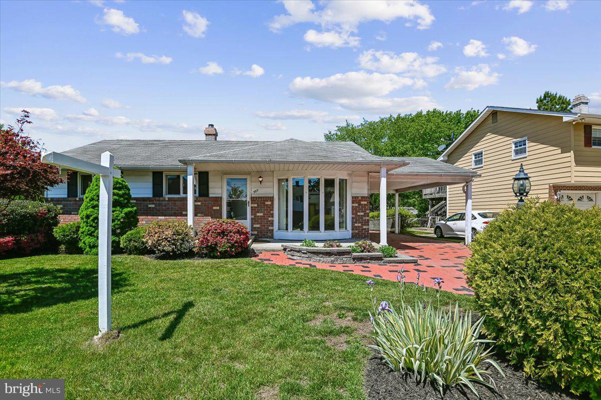 RIPPLING ESTATES - Residential