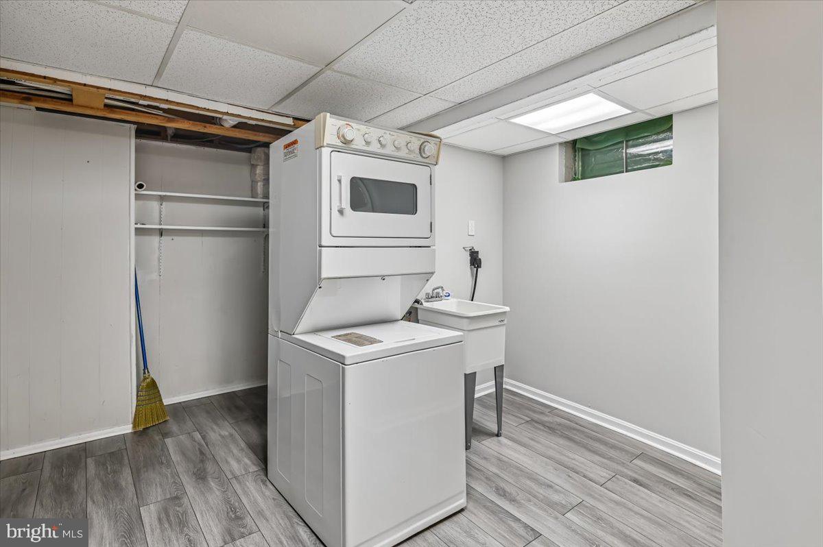 RIPPLING ESTATES - Residential