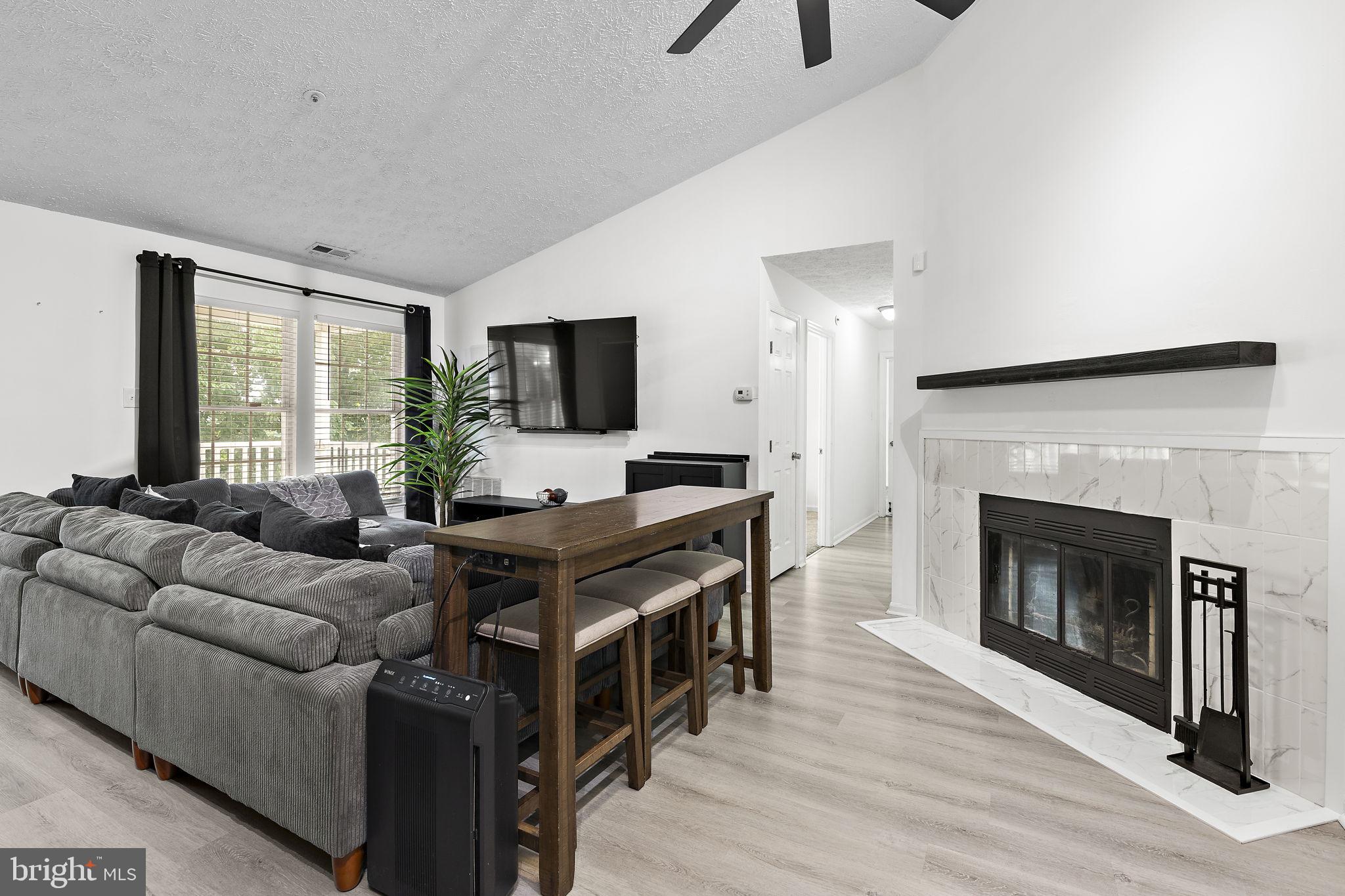 1309 CLOVER VALLEY WAY L 1309-L