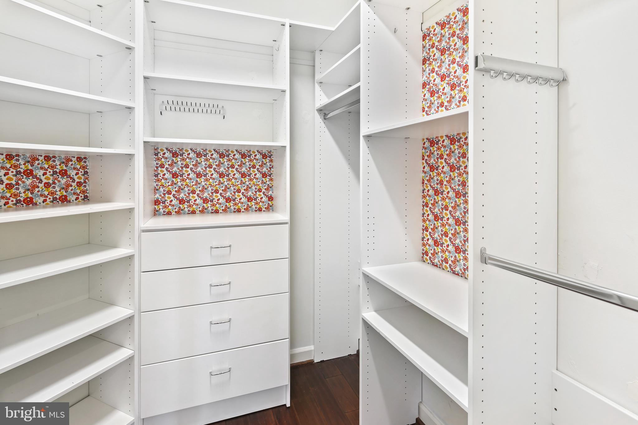 CHALLEDON - Residential