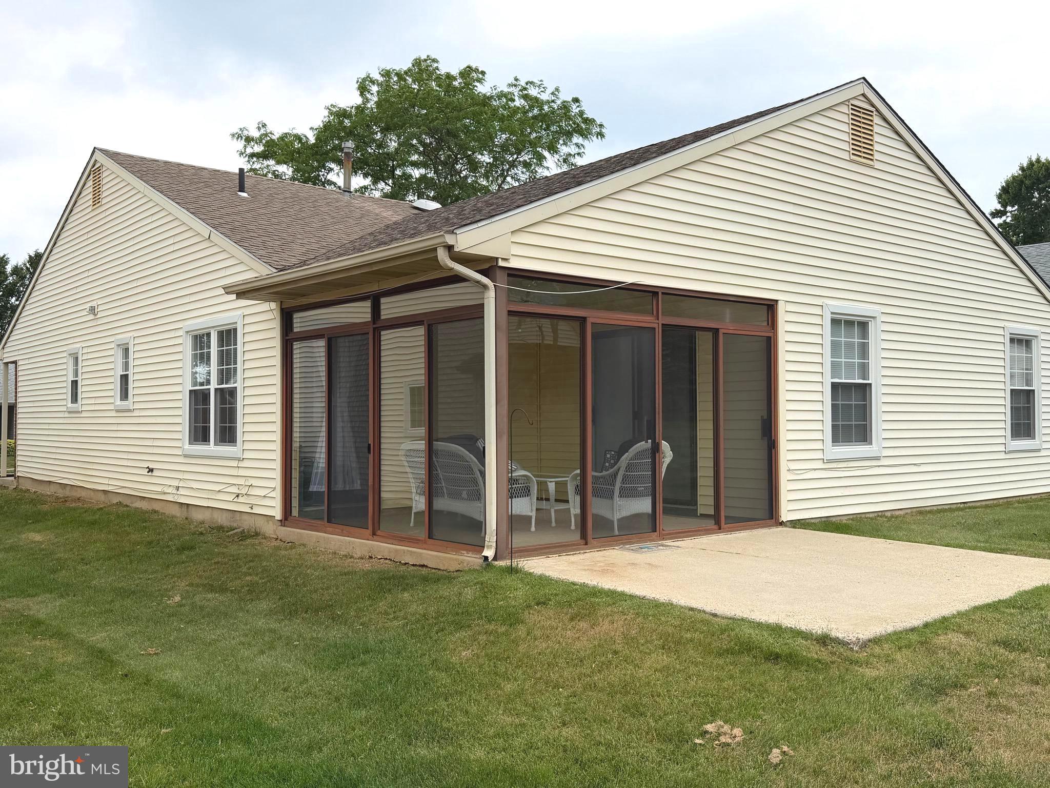 111 CARRIAGE HILL COURT