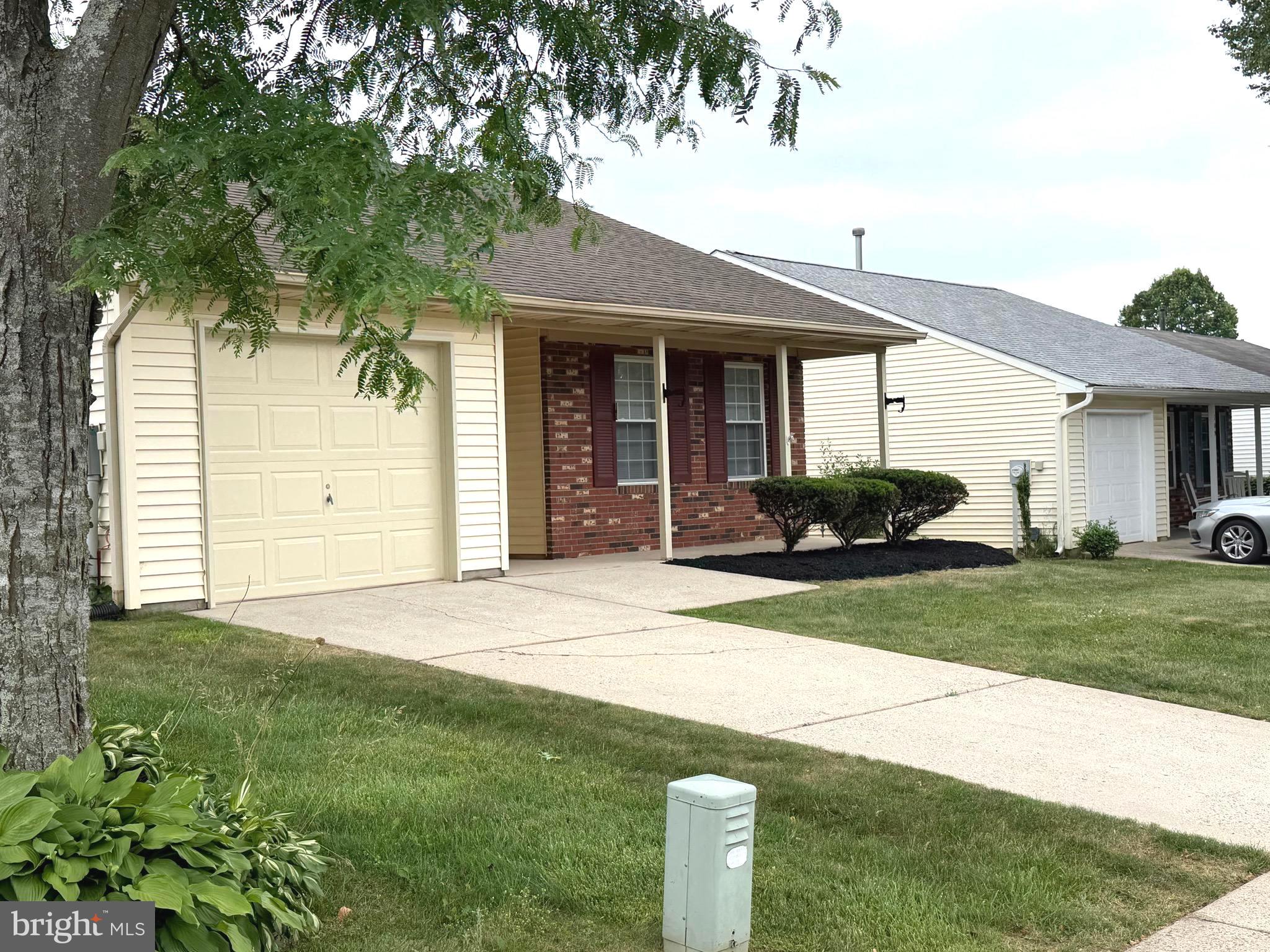 111 CARRIAGE HILL COURT