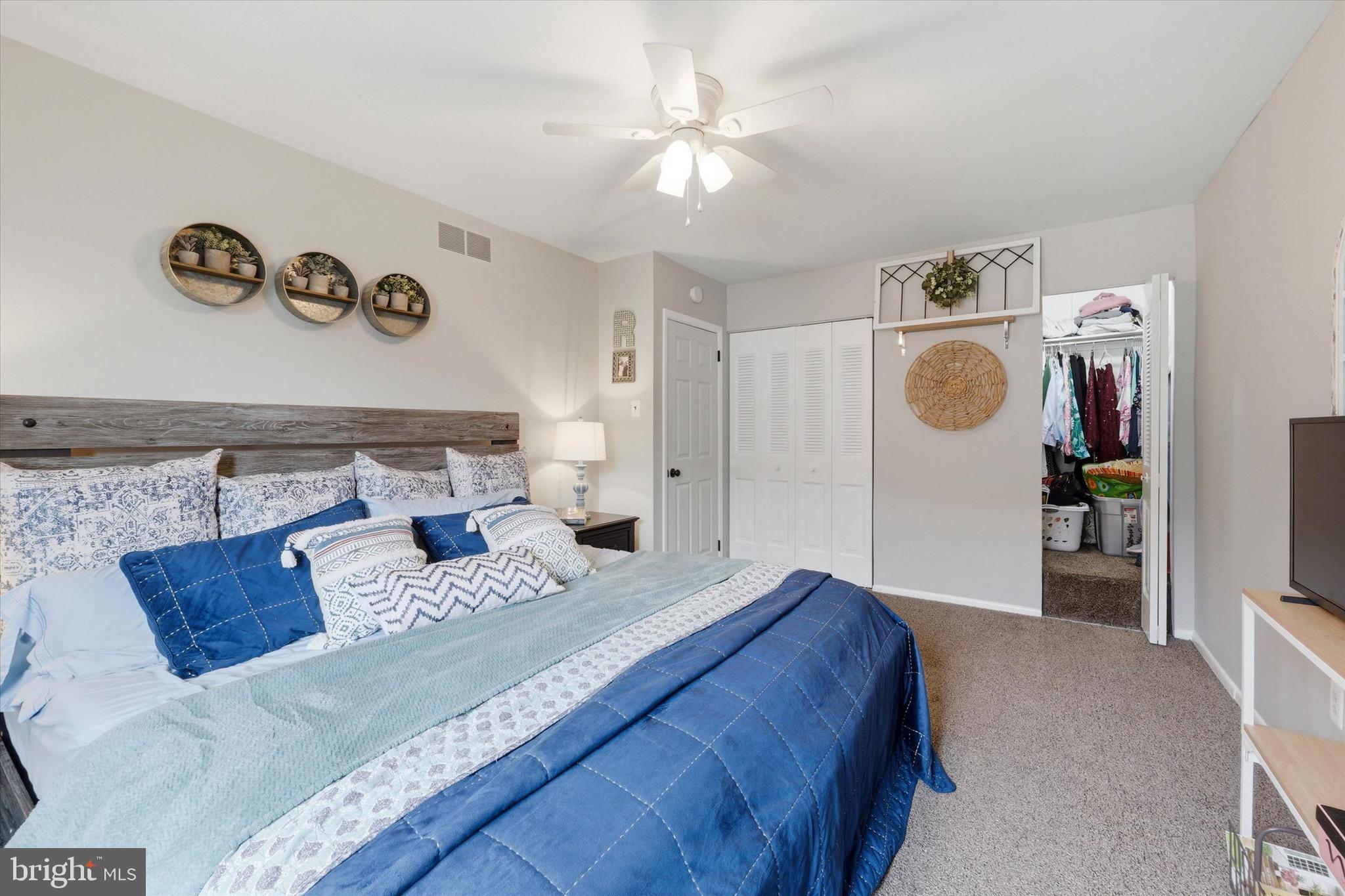 HILLTOP - Residential