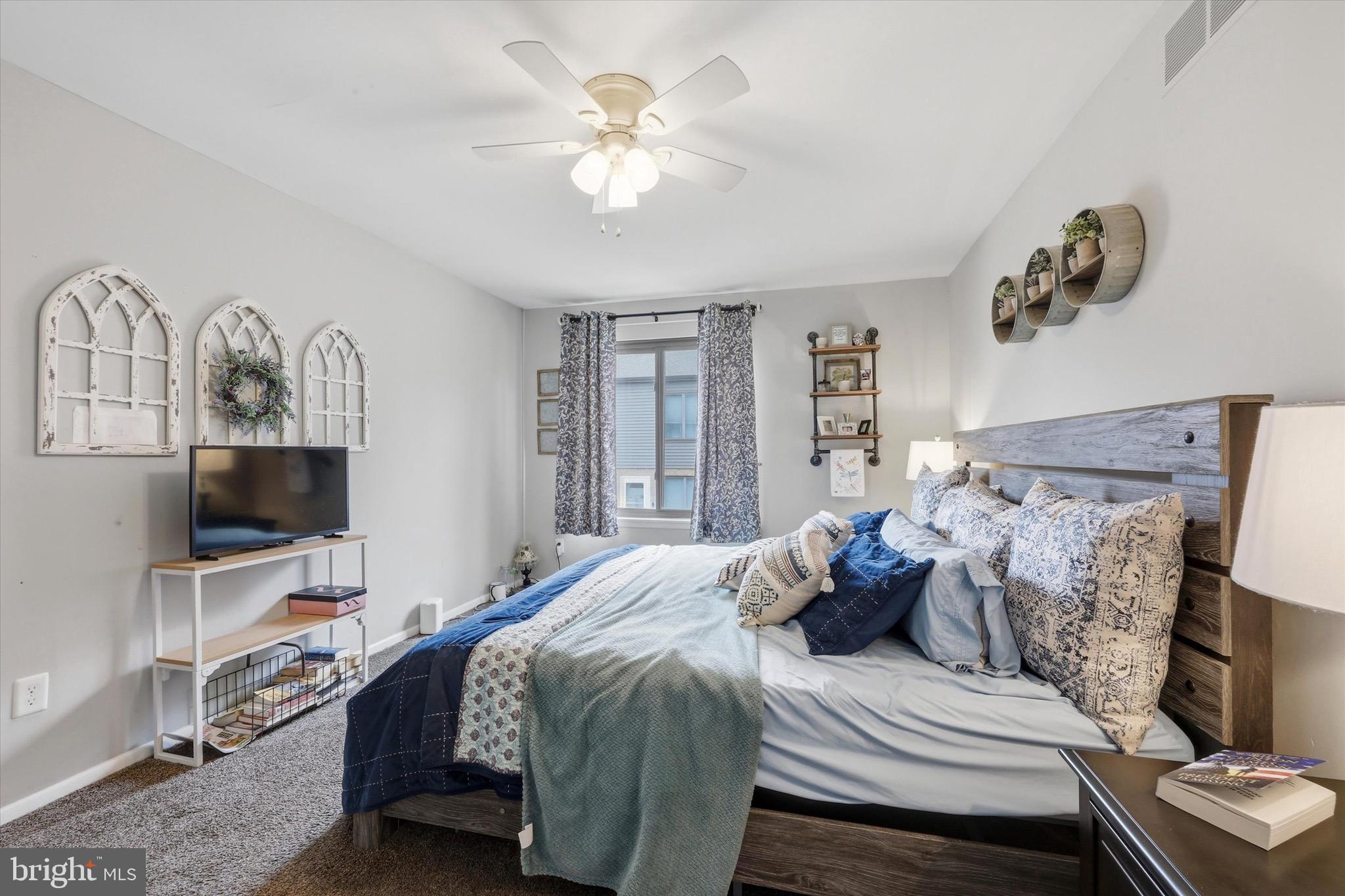 HILLTOP - Residential