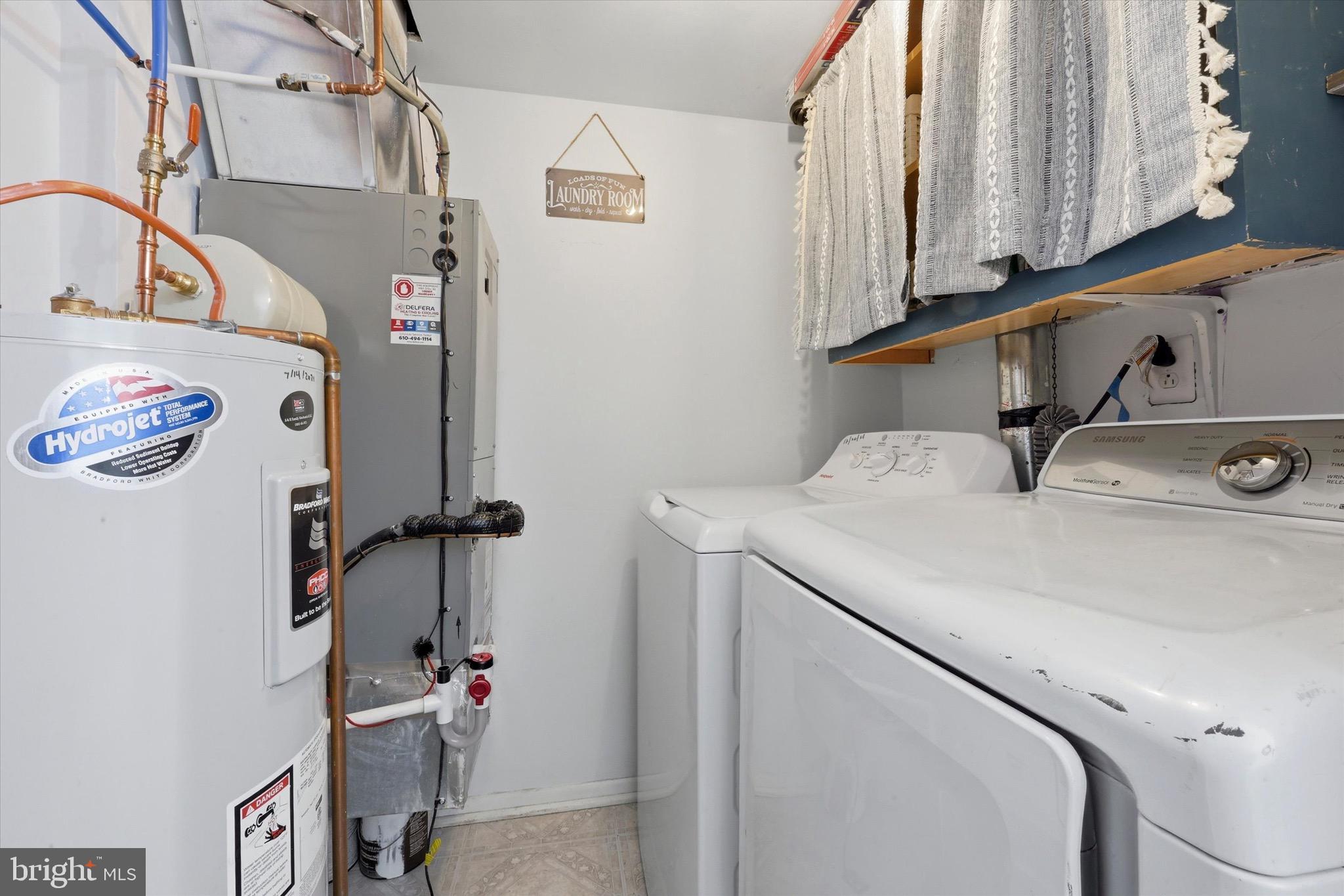 HILLTOP - Residential