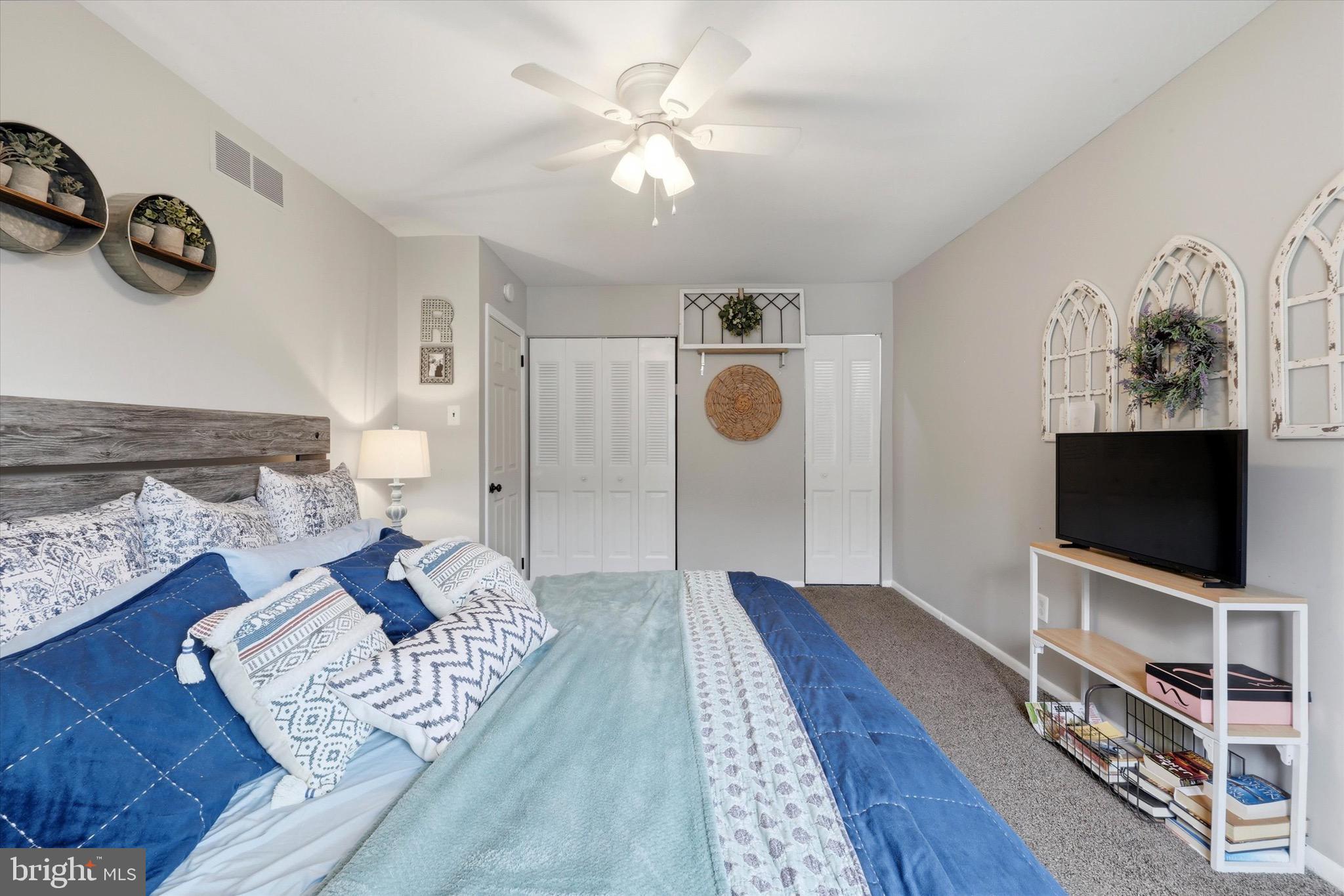 HILLTOP - Residential