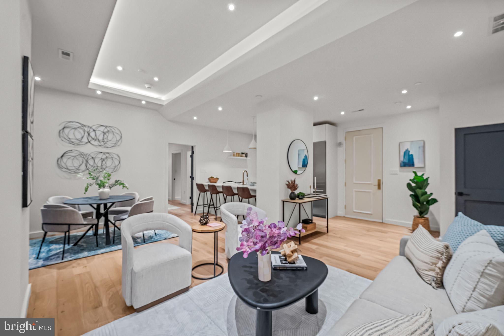 RITTENHOUSE SQUARE - Residential