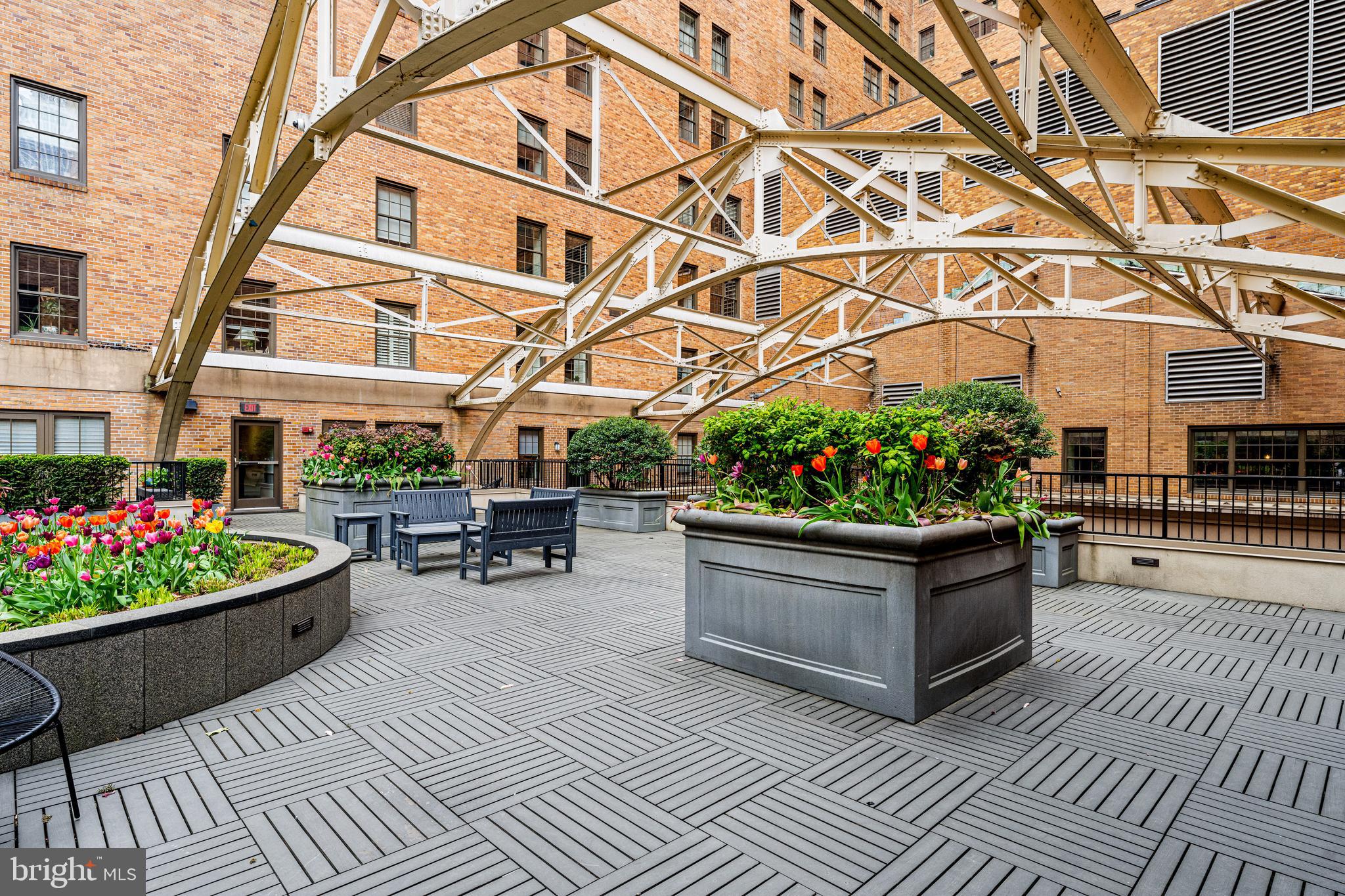 RITTENHOUSE SQUARE - Residential