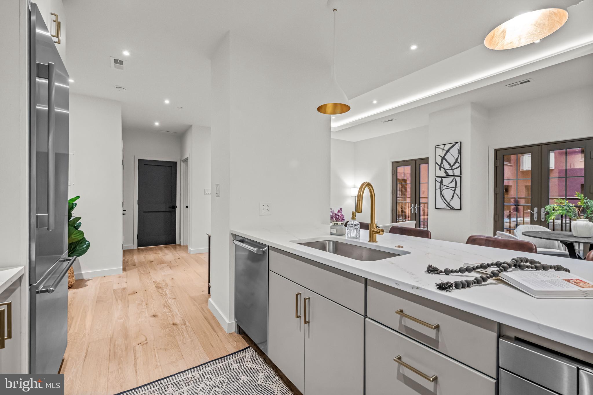 RITTENHOUSE SQUARE - Residential