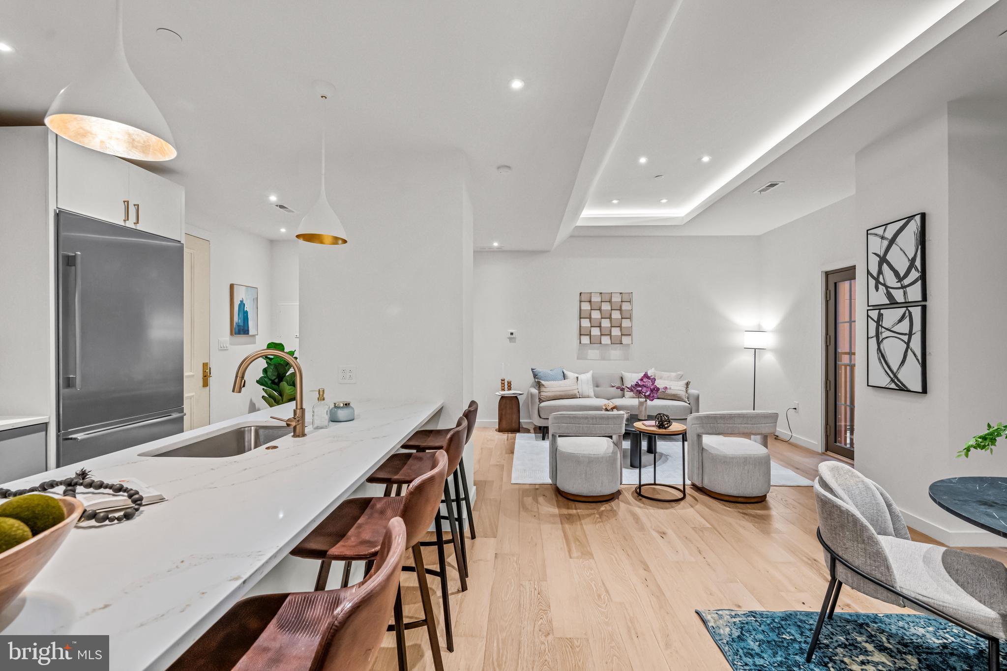 RITTENHOUSE SQUARE - Residential