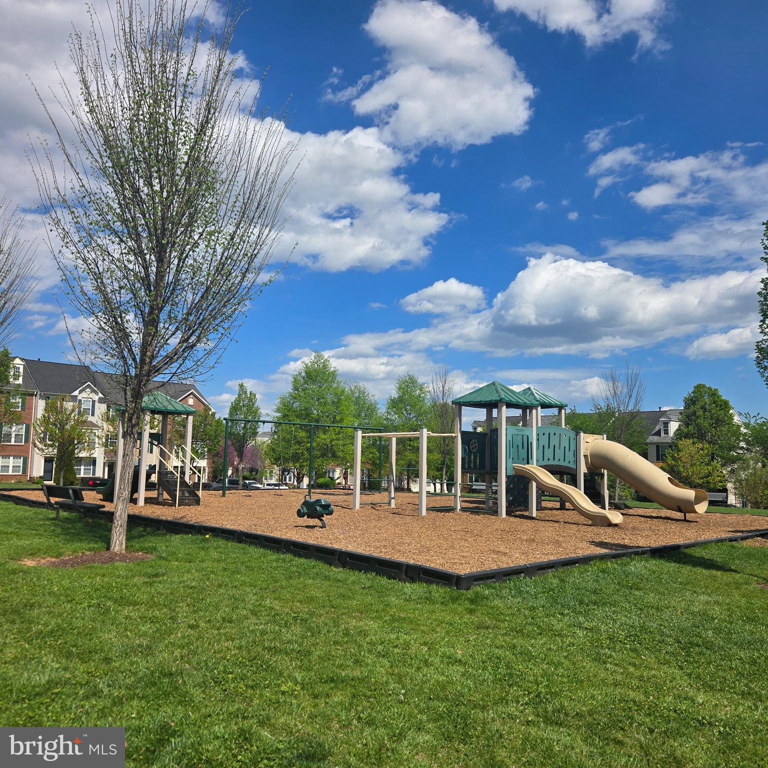 HUNTFIELD - Residential